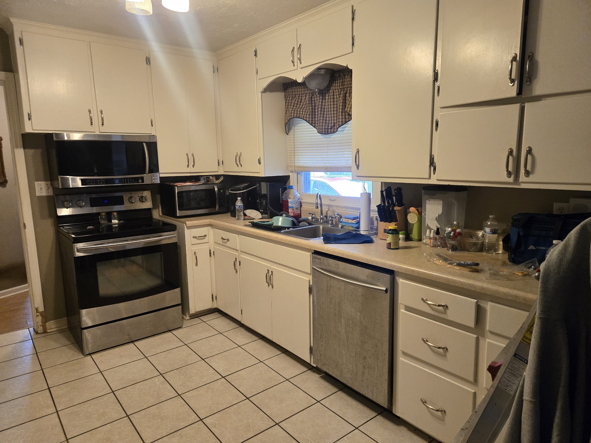 1304 Old Estill Springs Rd Property Photo 10