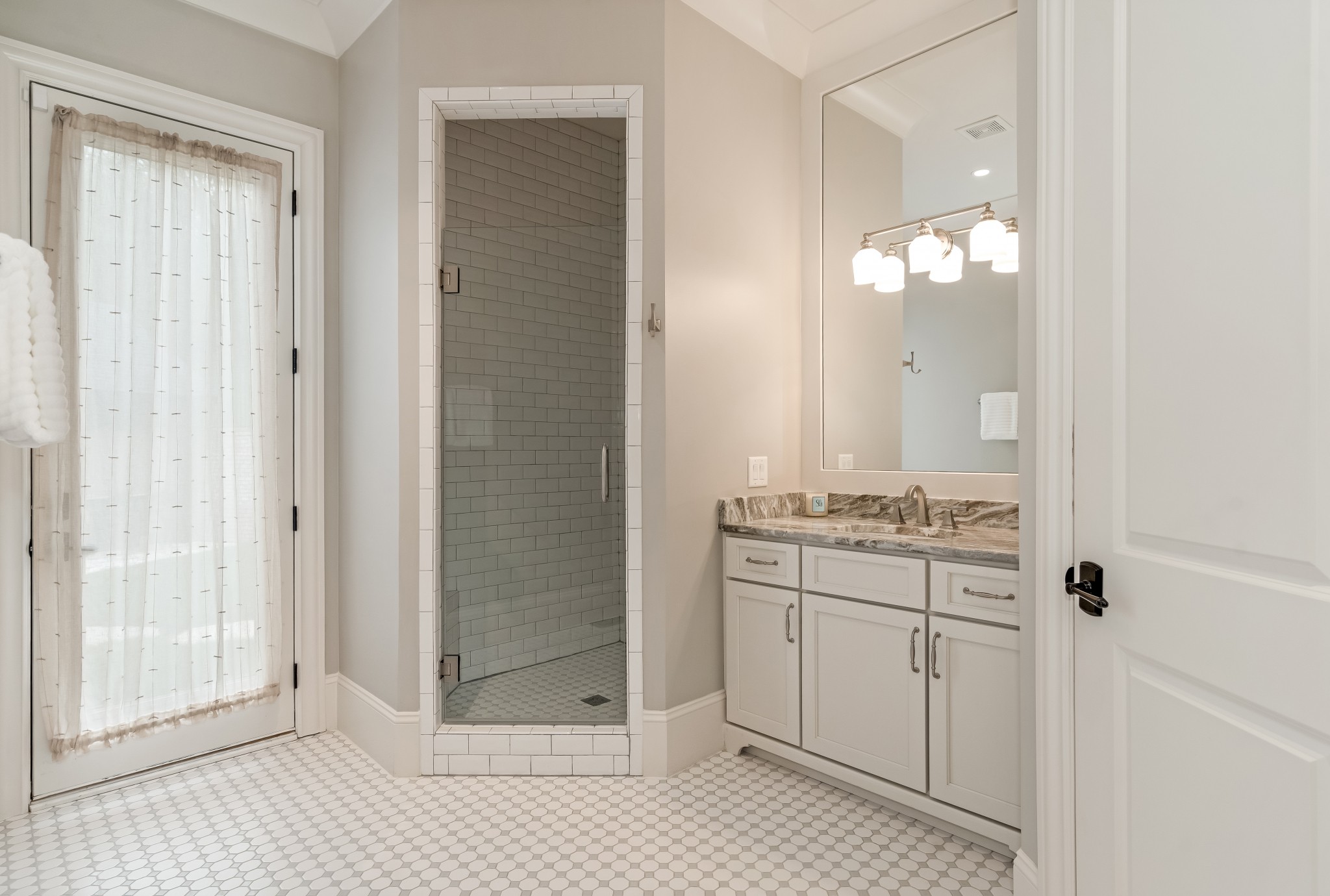 700 Pendragon Ct Property Photo 41