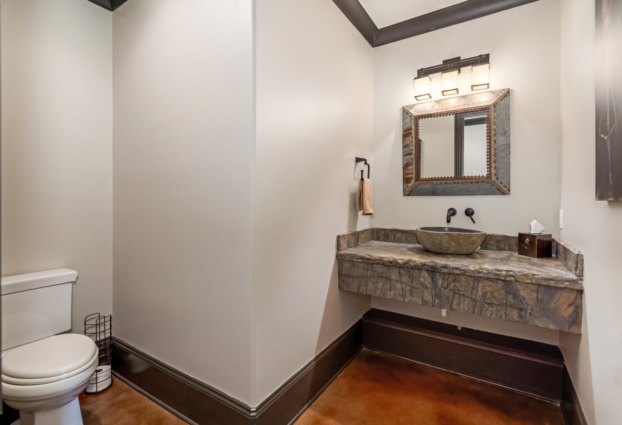700 Pendragon Ct Property Photo 67