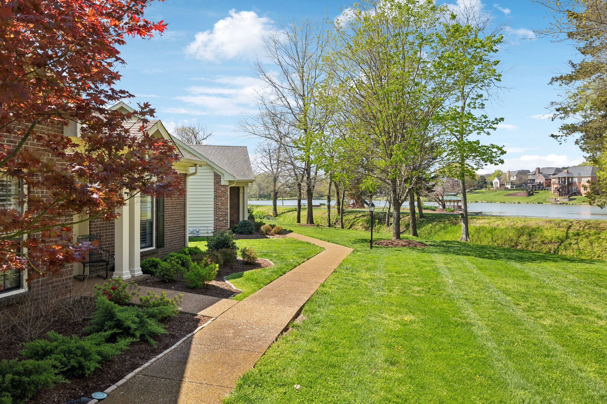 6053 Sunrise Cir Property Photo