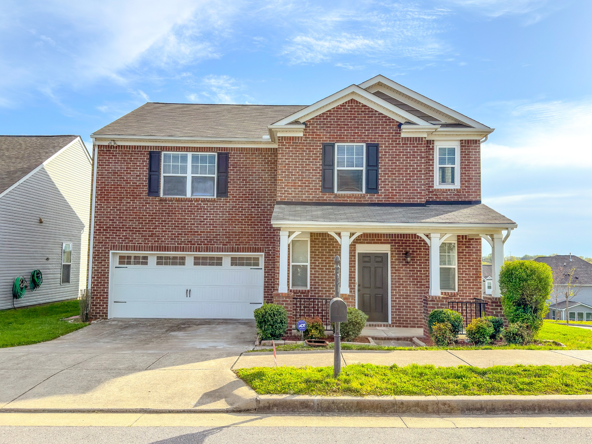 2077 Hickory Brook Dr Property Photo 1