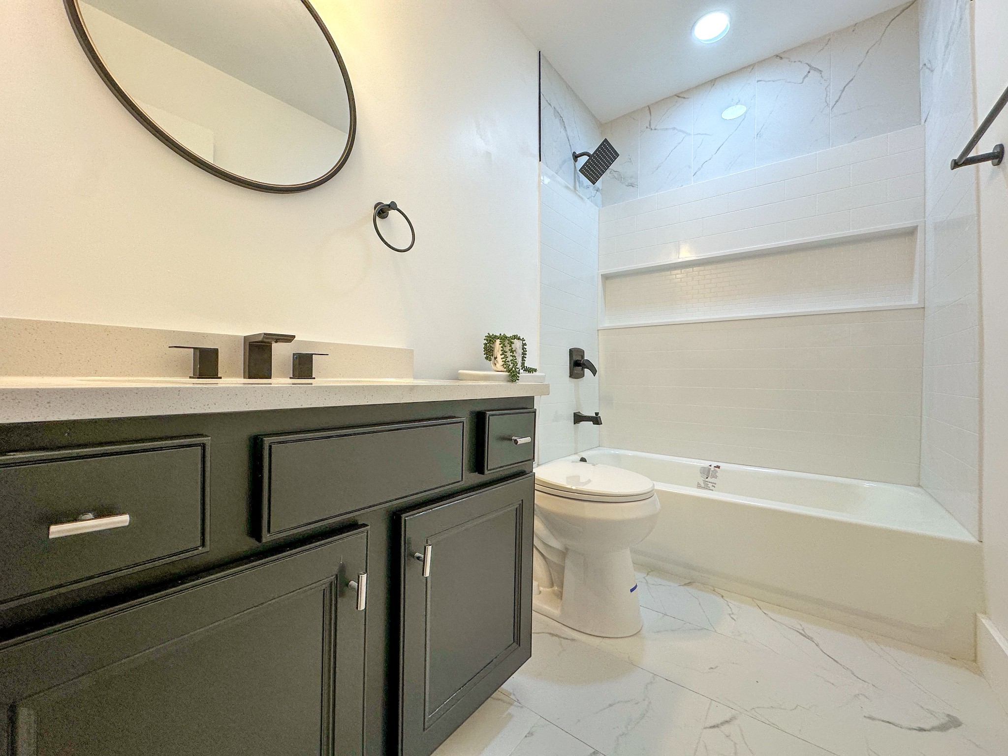 2077 Hickory Brook Dr Property Photo 10