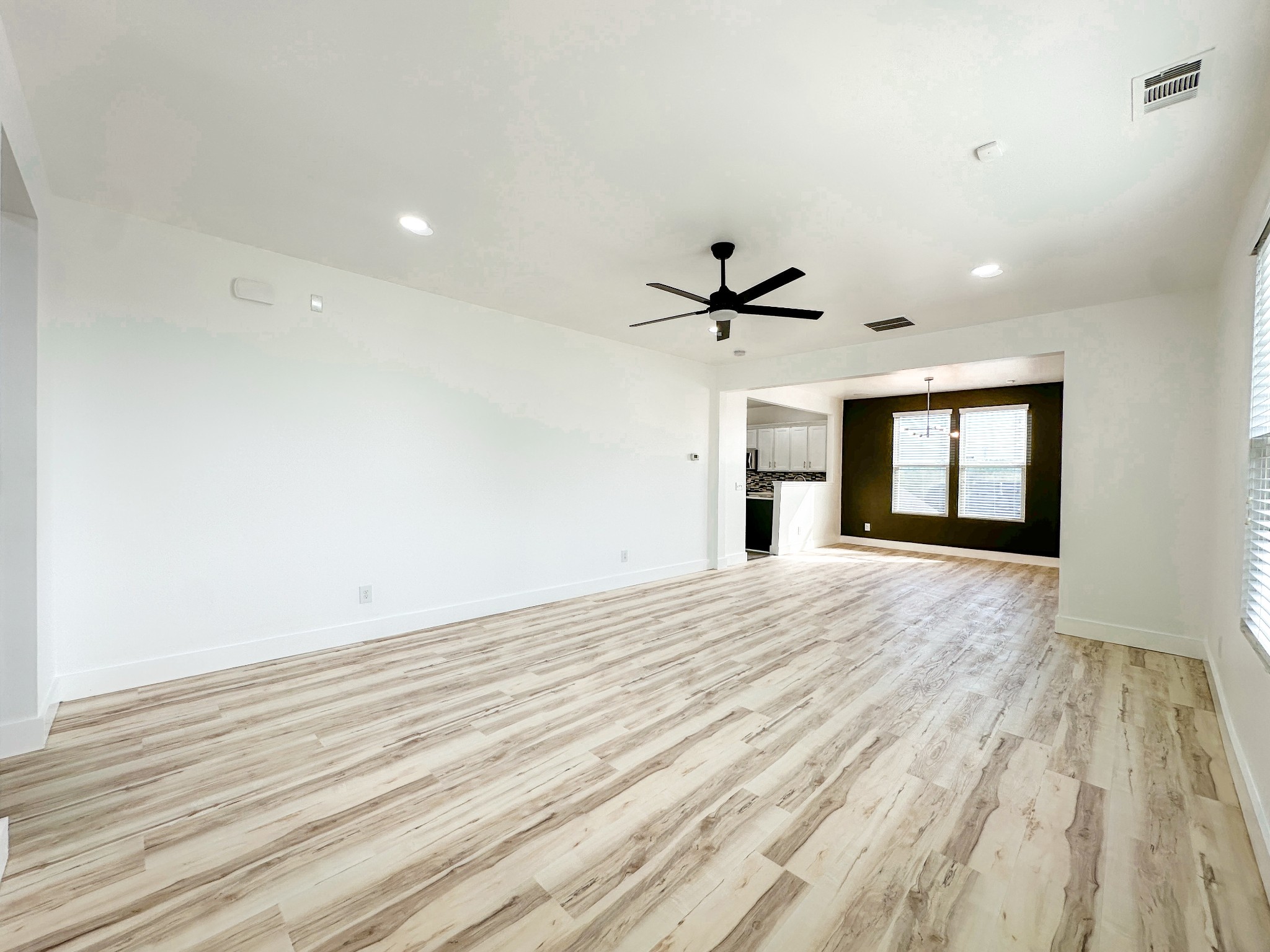 2077 Hickory Brook Dr Property Photo 11