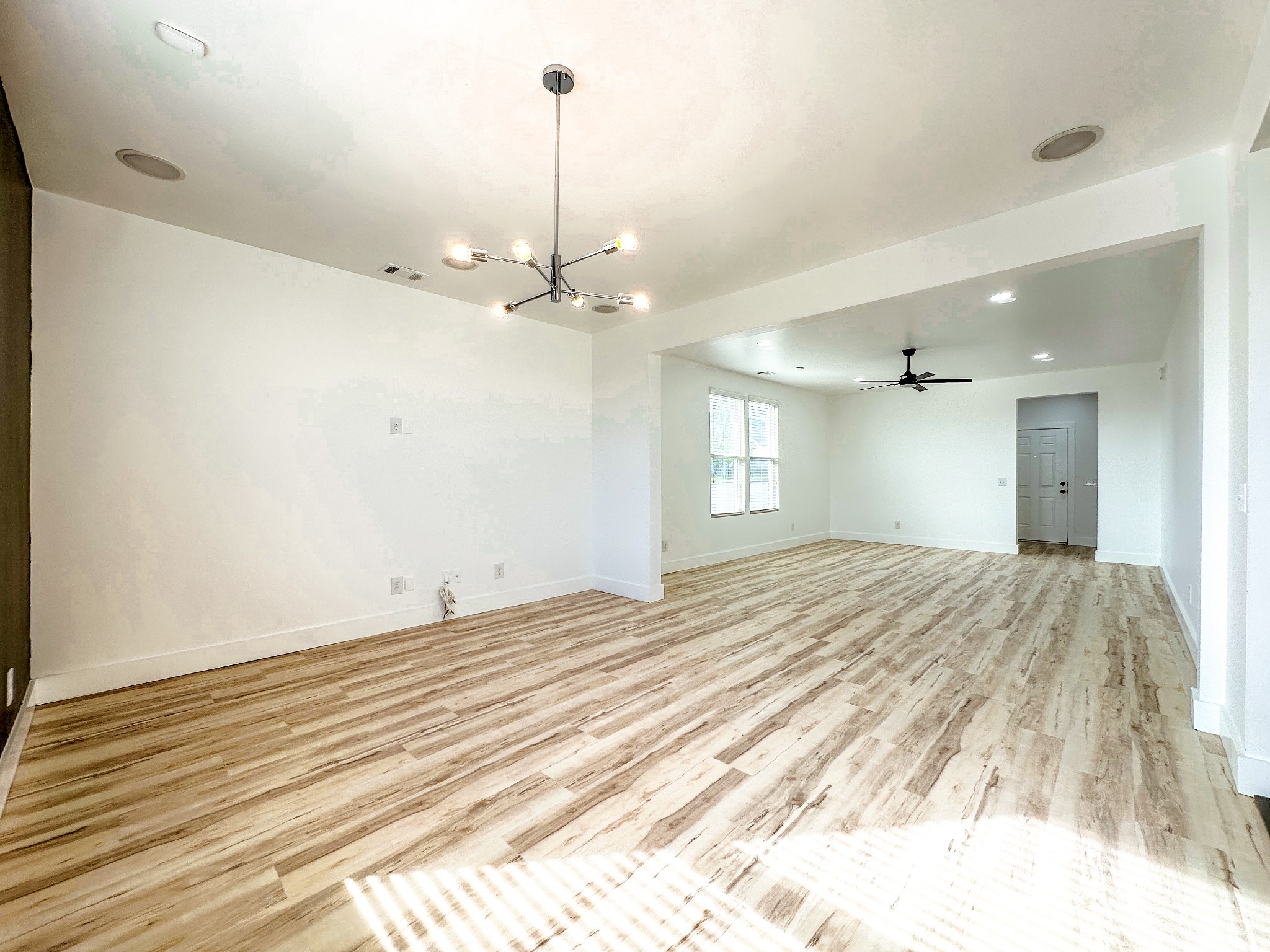 2077 Hickory Brook Dr Property Photo 15