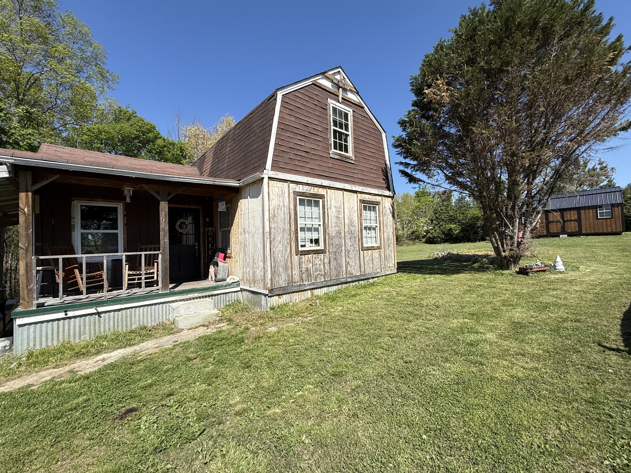 374 State Line Rd Property Photo 12