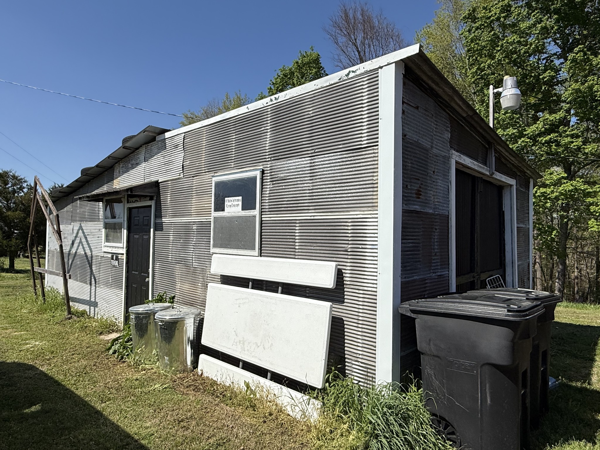 374 State Line Rd Property Photo 13