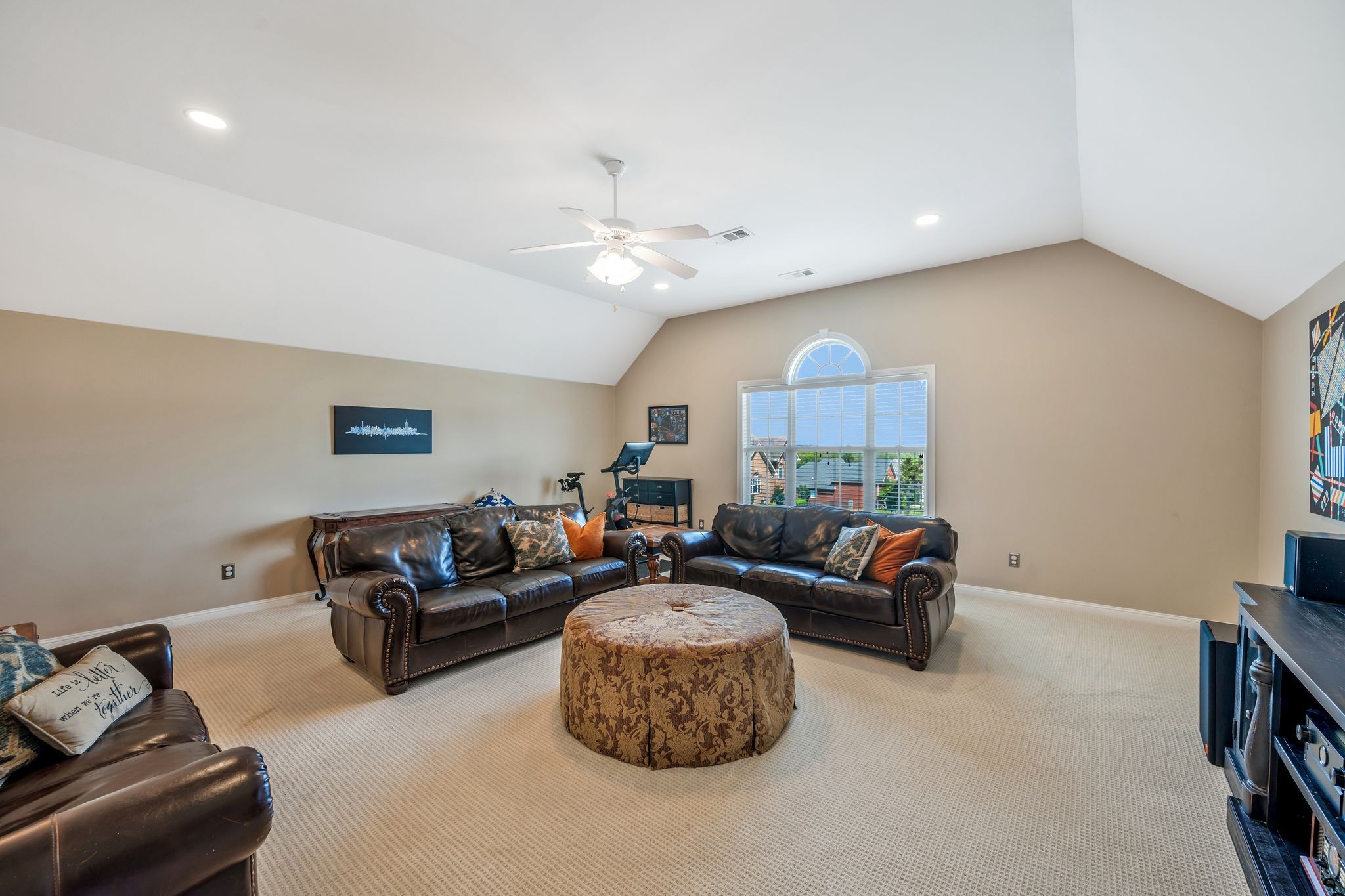 5616 Cedar Rock Dr Property Photo 30