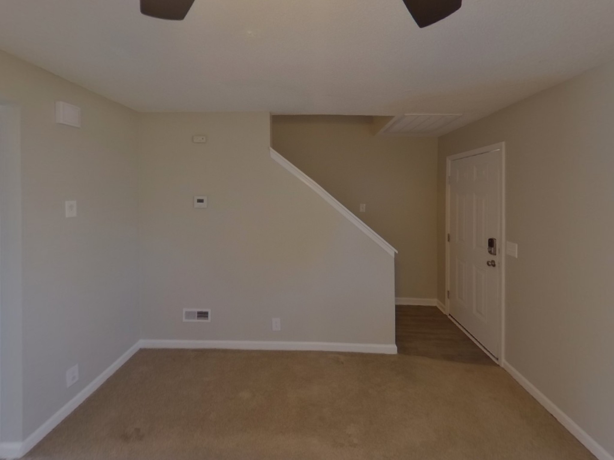 2743 Windwalker Ct Property Photo 3