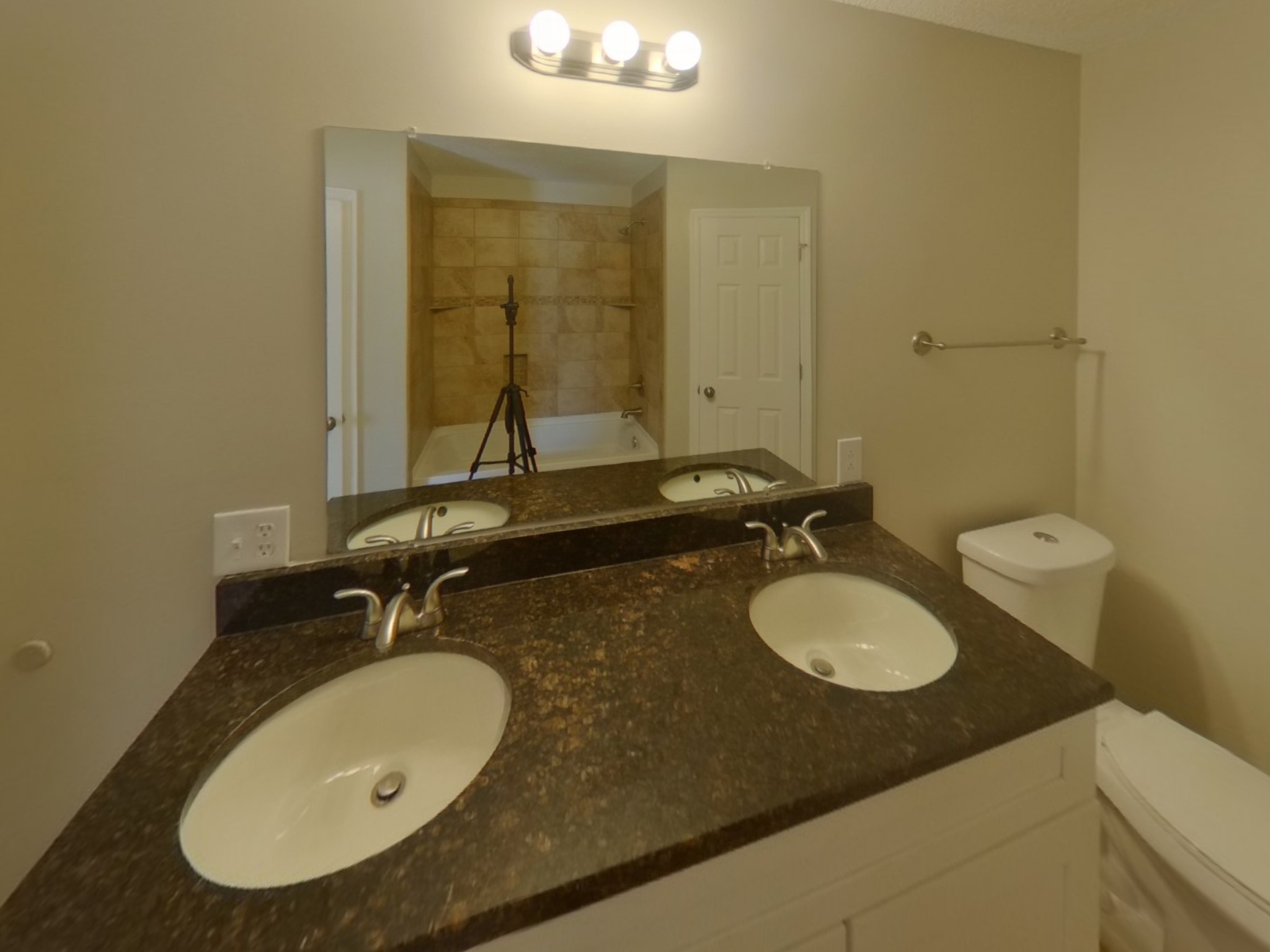 2743 Windwalker Ct Property Photo 9