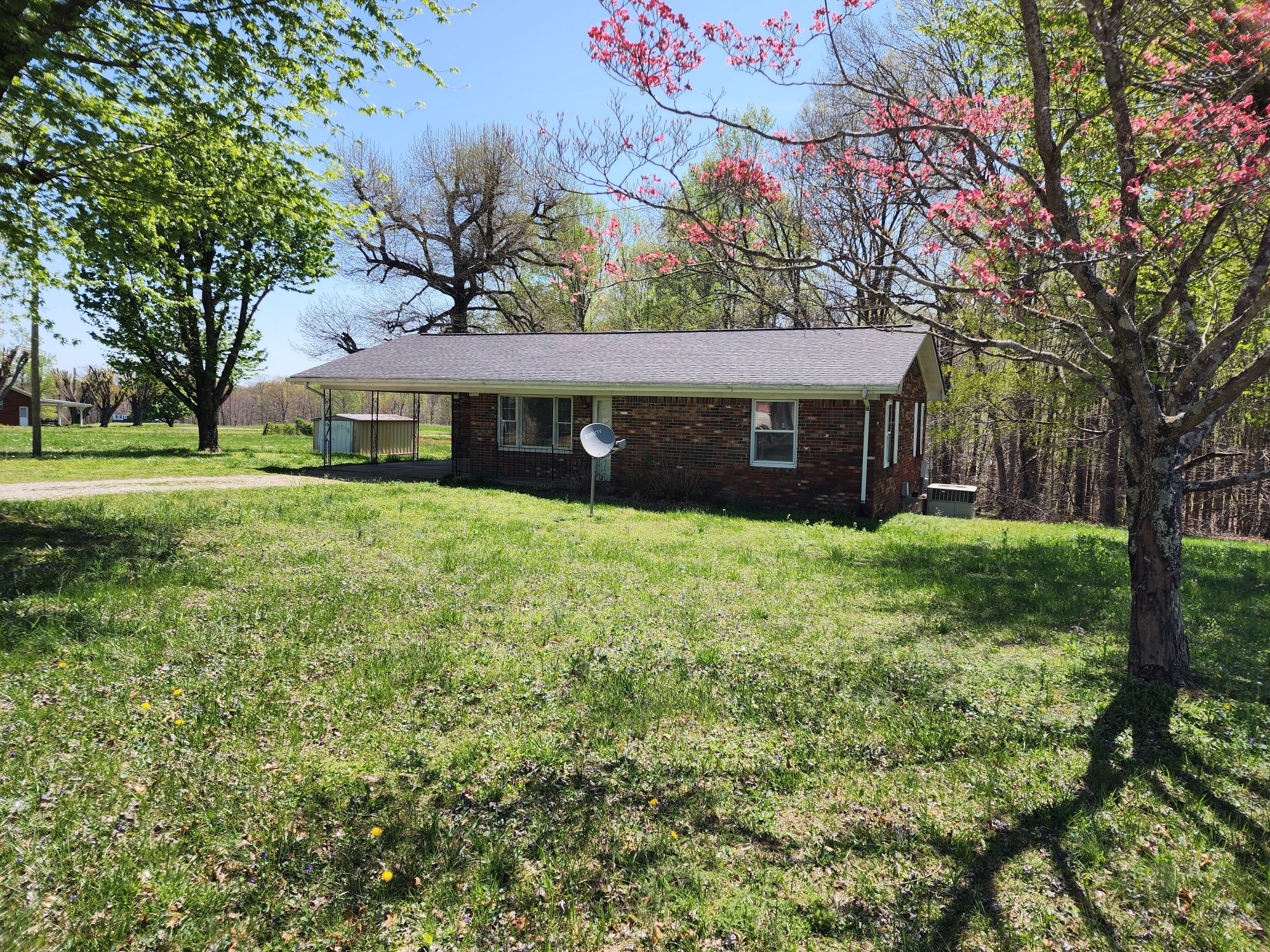 288 Dotson Rd Property Photo