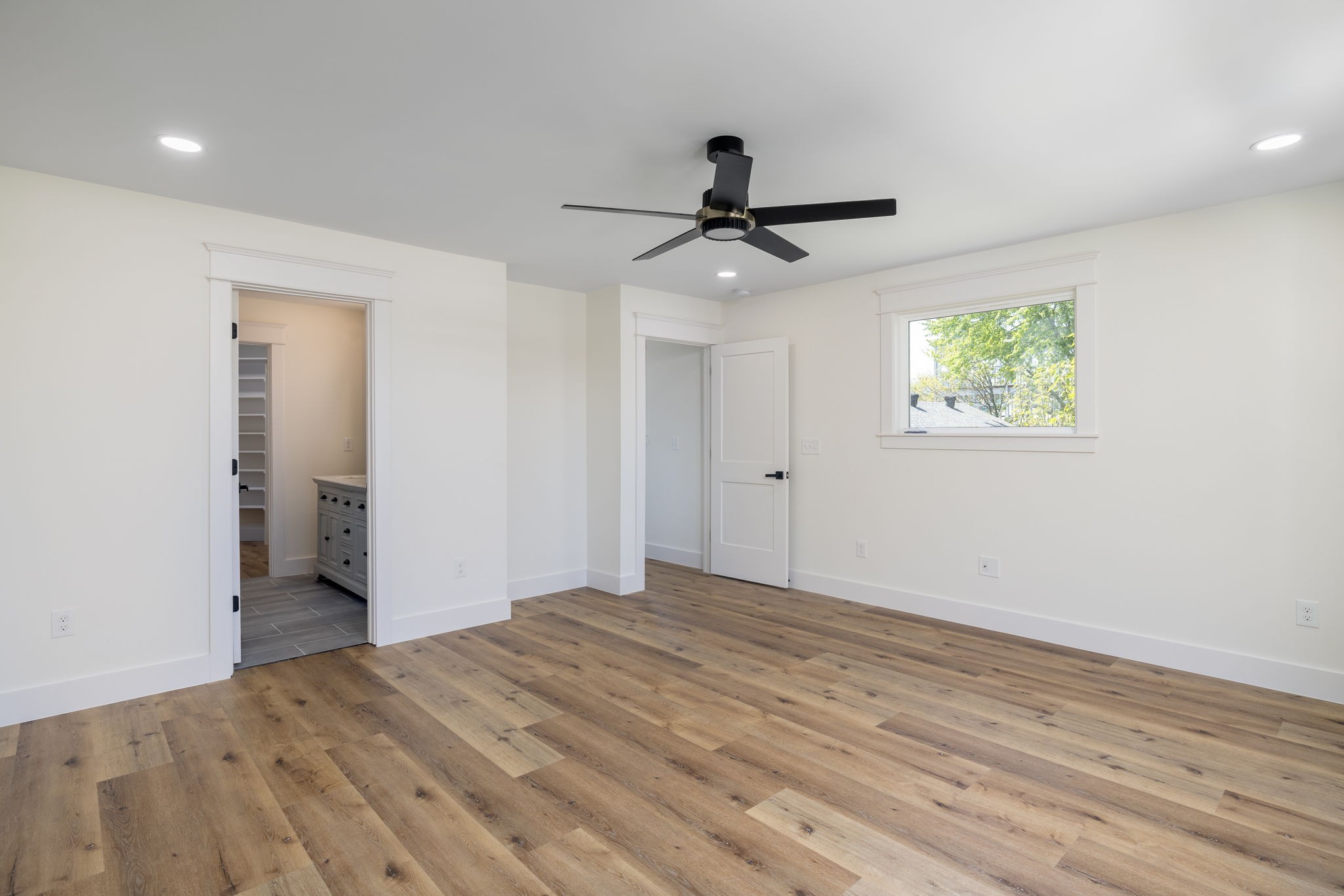 340b Peachtree St Property Photo 20