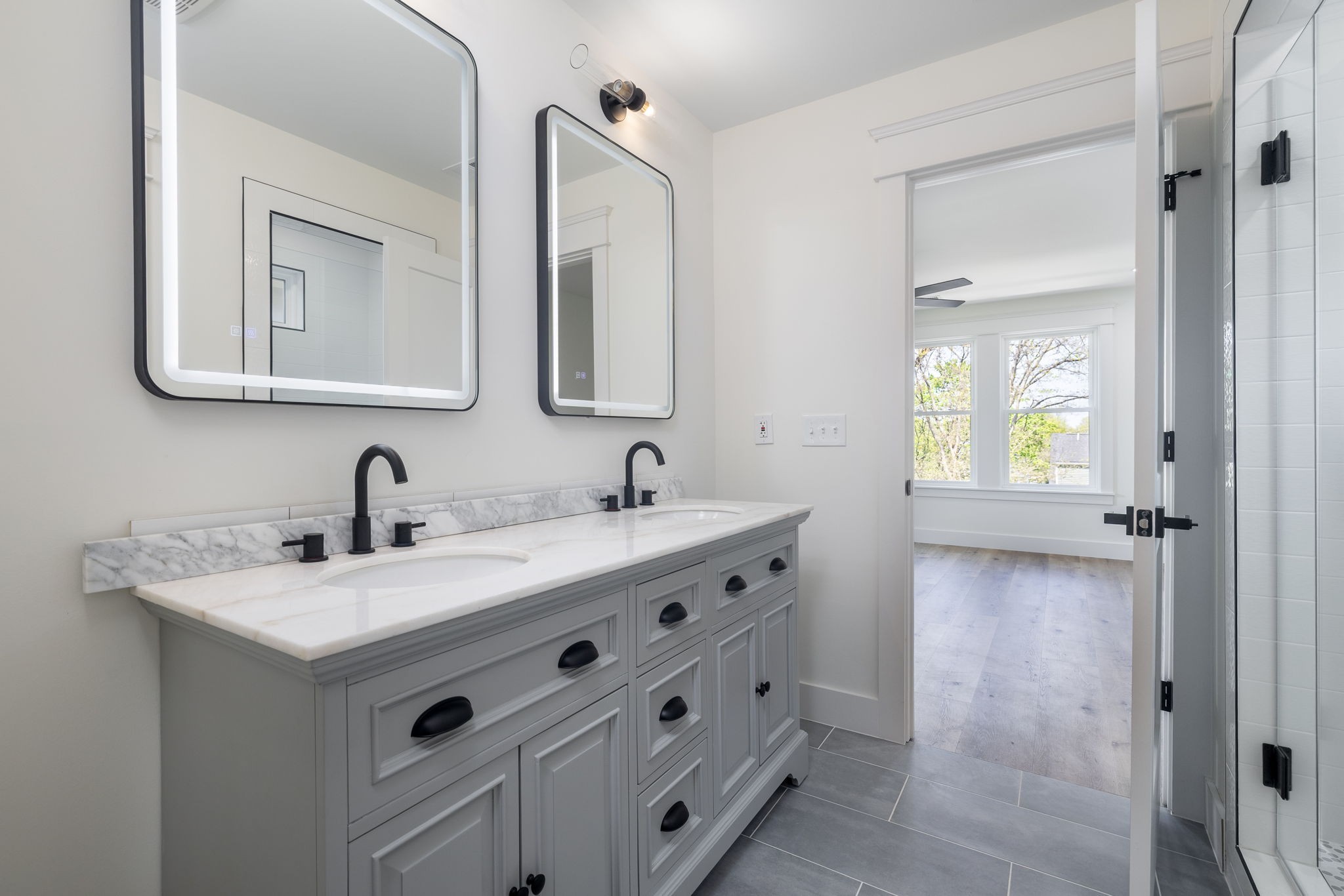 340b Peachtree St Property Photo 21