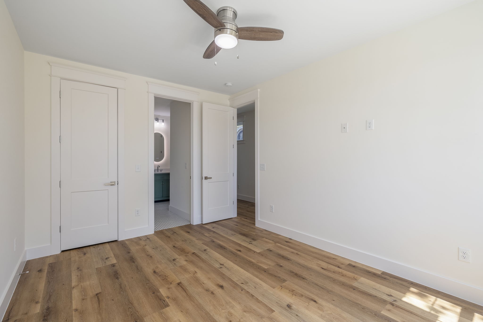 340b Peachtree St Property Photo 28