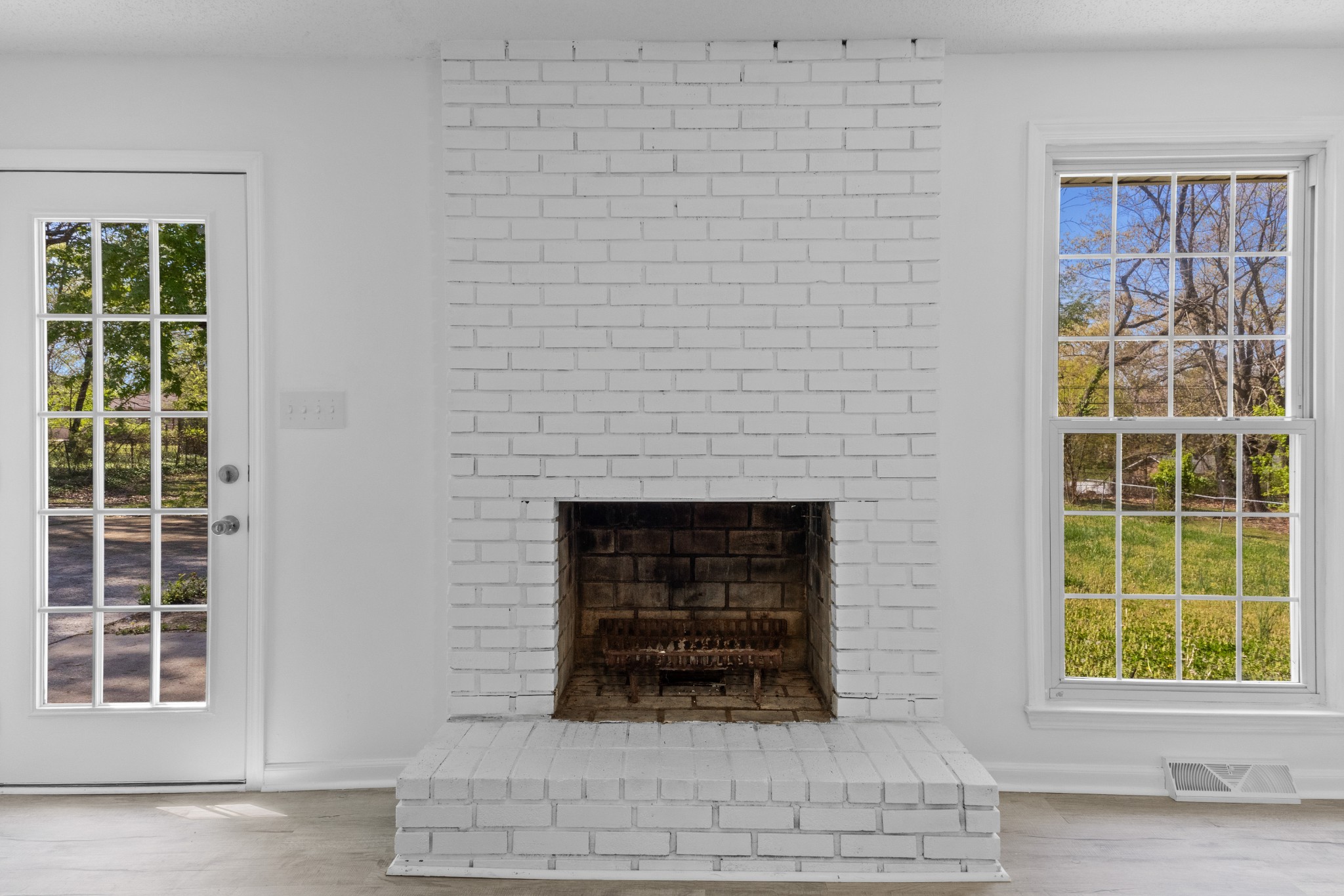 648 Bunker Hill Rd Property Photo 10