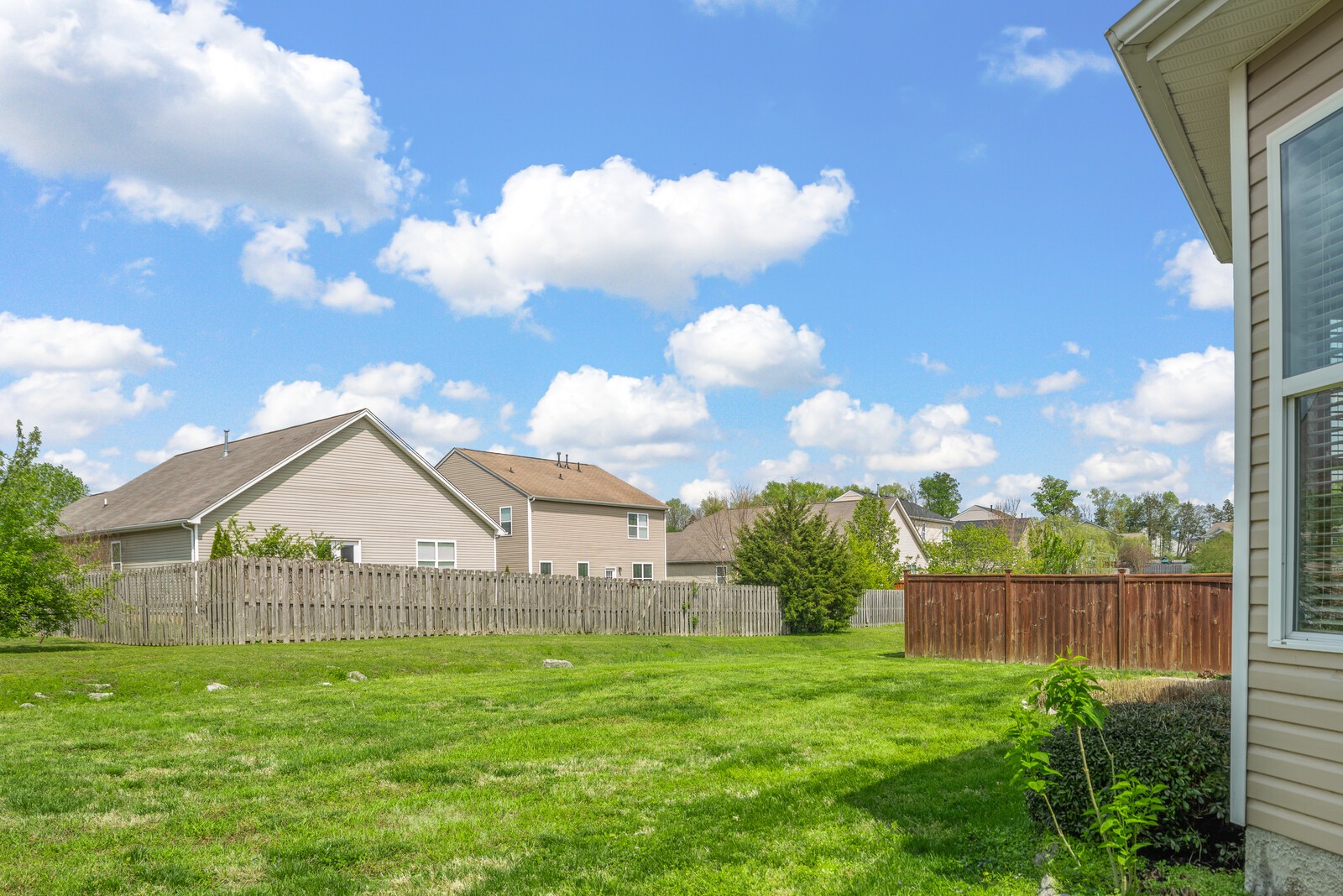 1841 Looking Glass Ln Property Photo 45
