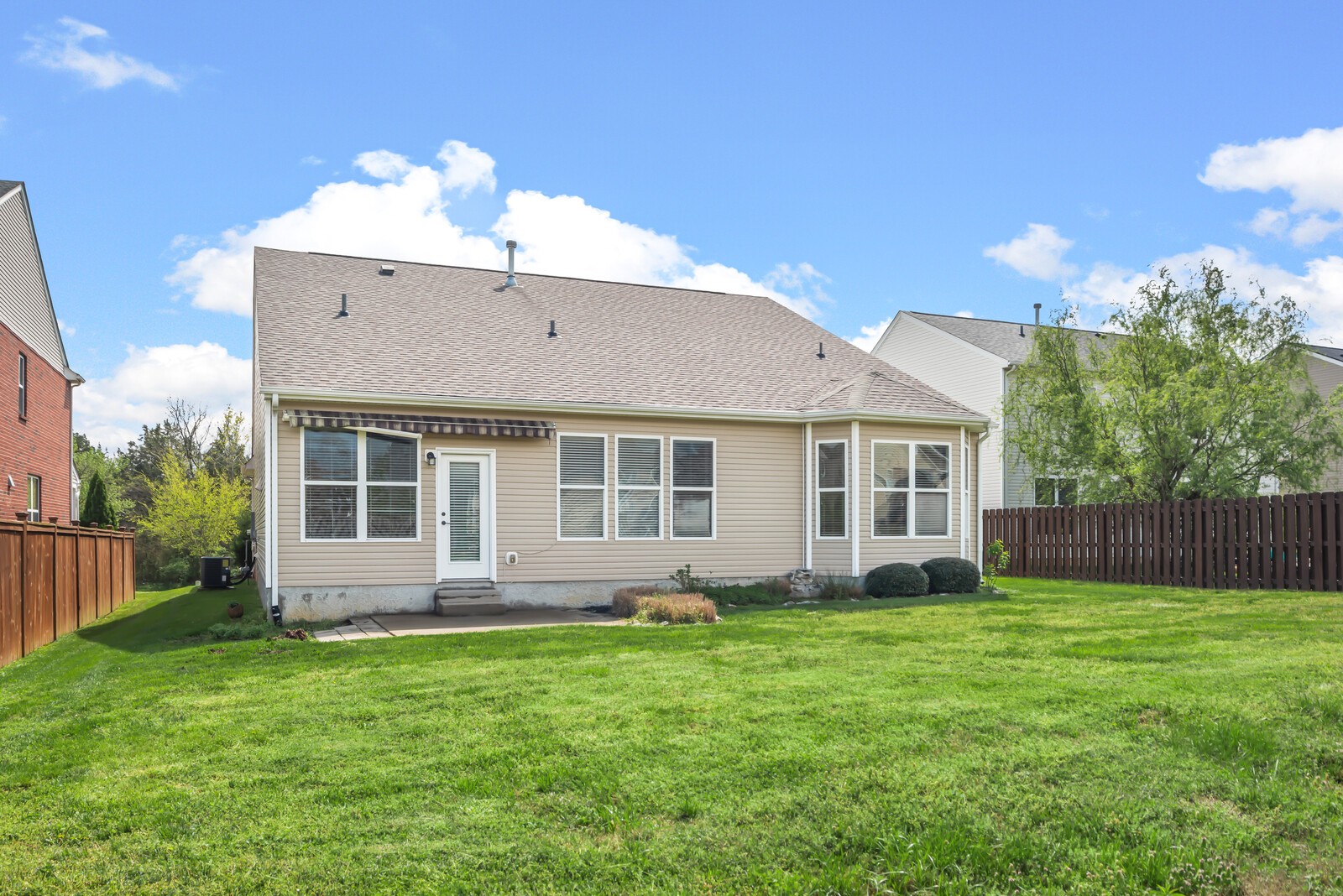 1841 Looking Glass Ln Property Photo 48