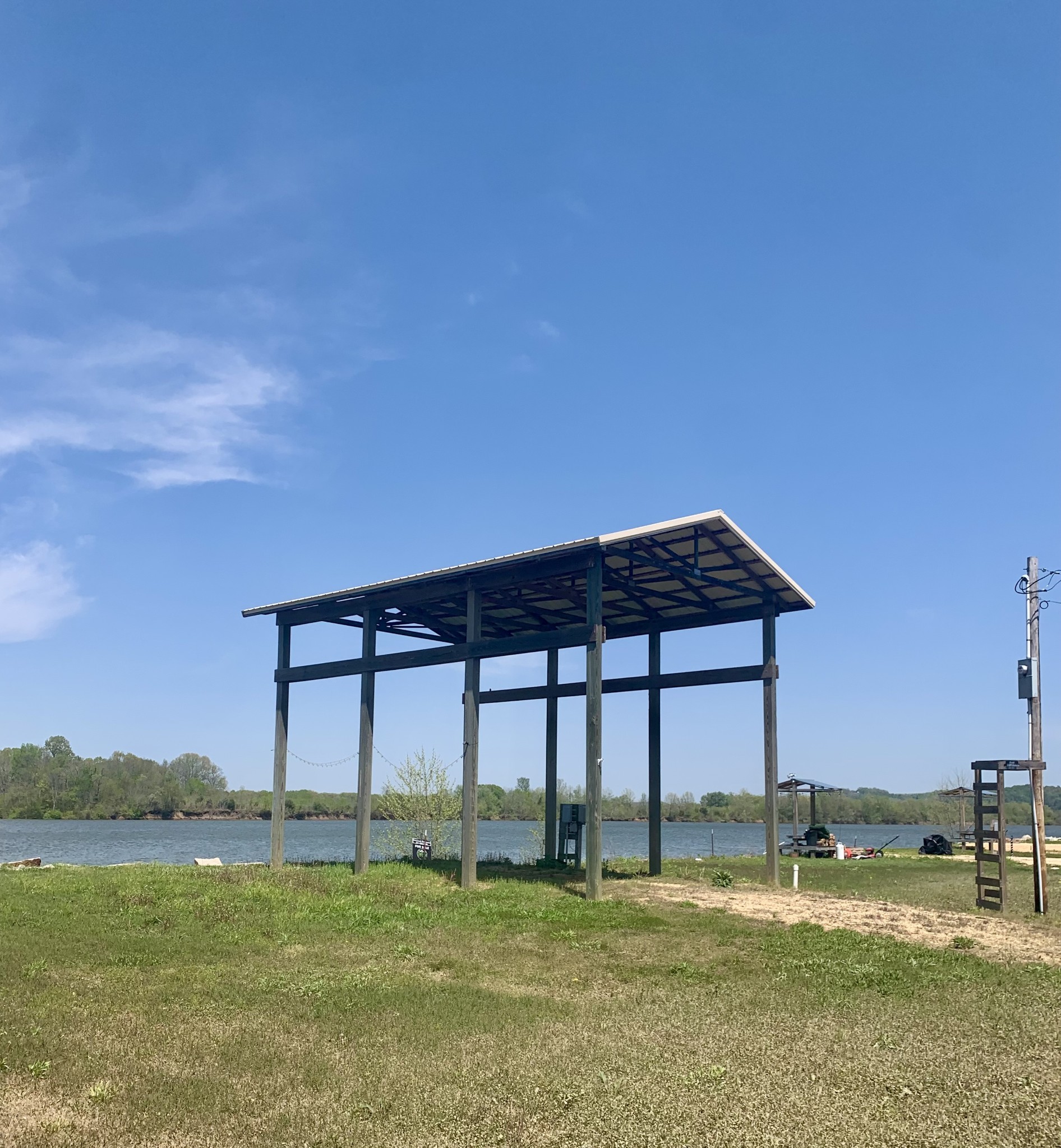 1189 River Front Dr Property Photo 8