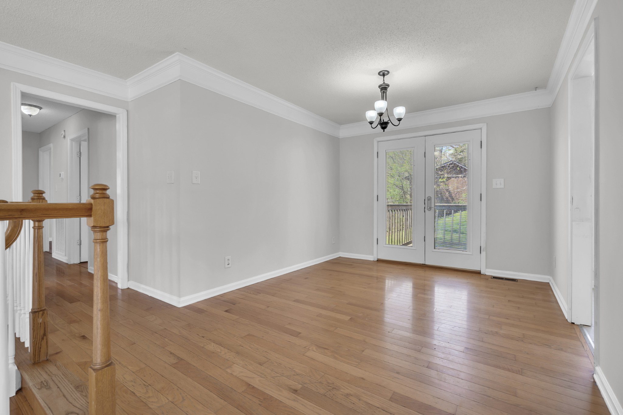 188 Whitehall Dr Property Photo 18