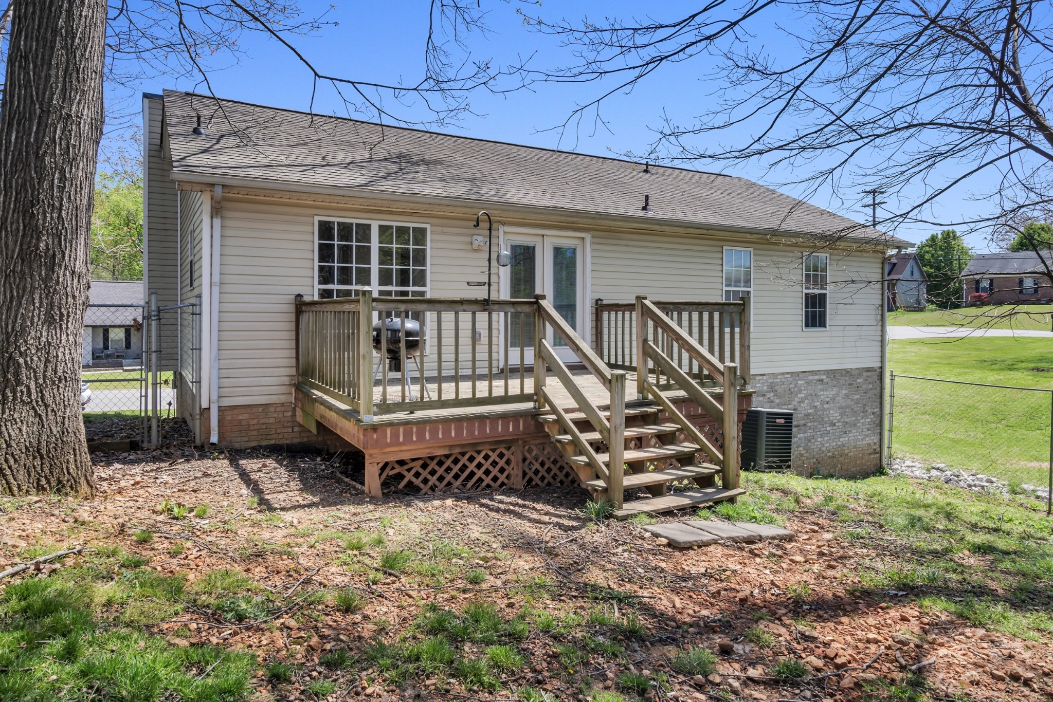 188 Whitehall Dr Property Photo 45