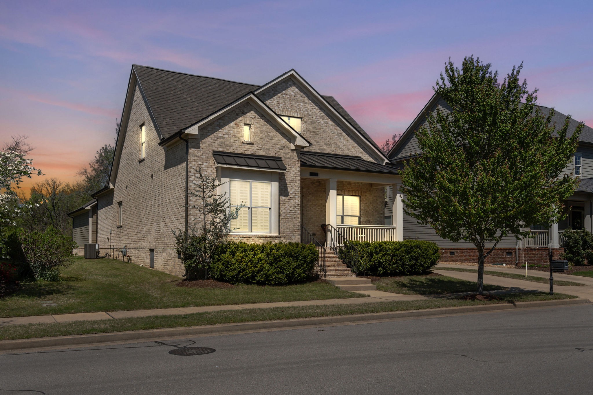 804 Charming Ct Property Photo