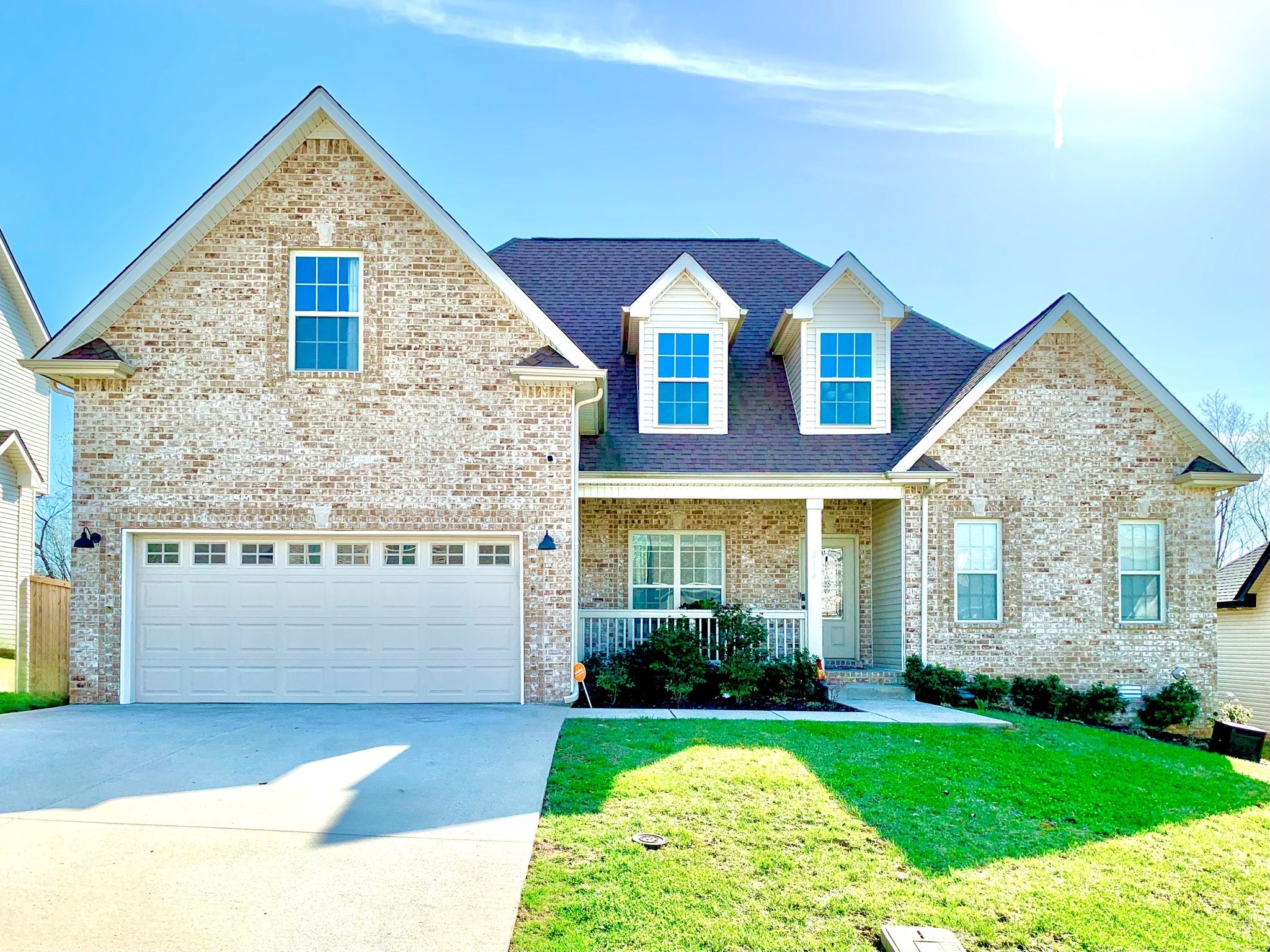 214 Penelope Ln Property Photo