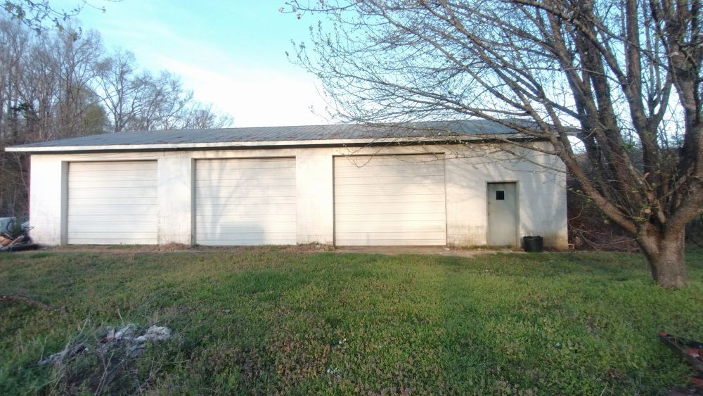 295 Hwy 48, S Property Photo 7