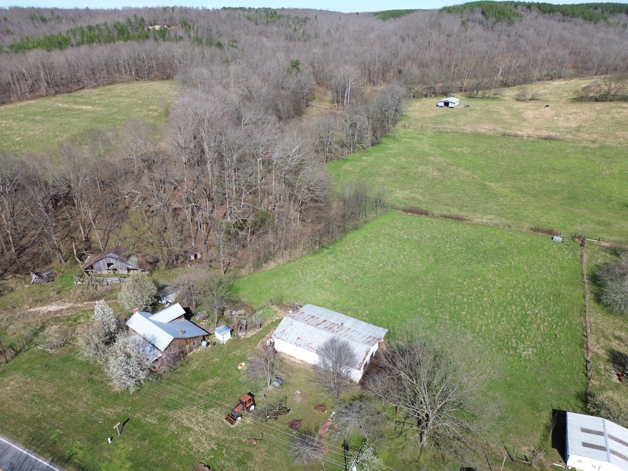 295 Hwy 48, S Property Photo 8