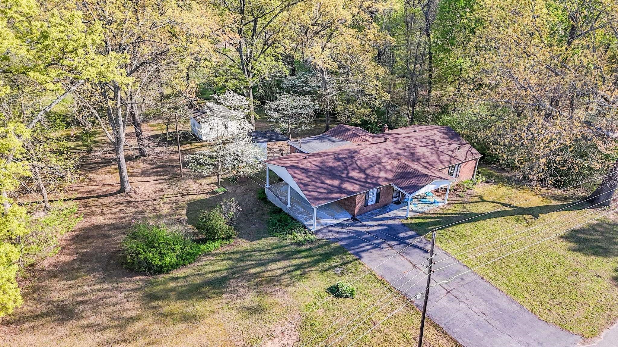 280 Blackberry Rd Property Photo