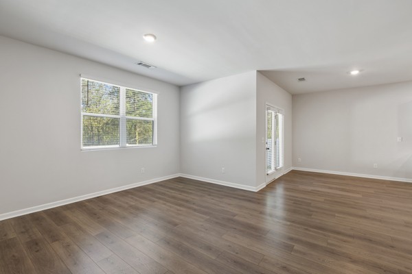 153 Olivia Cir Property Photo 14