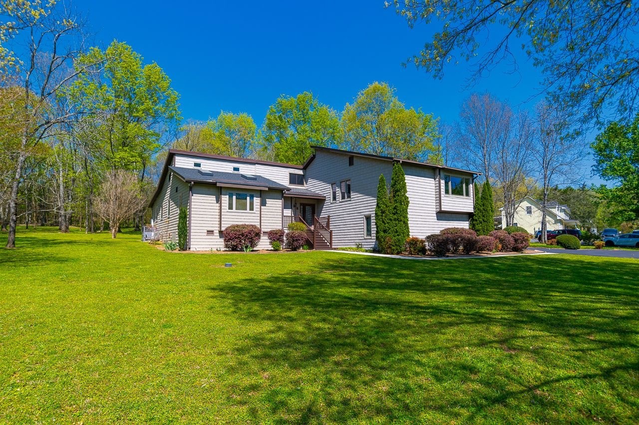 12 Diemer Rd Property Photo