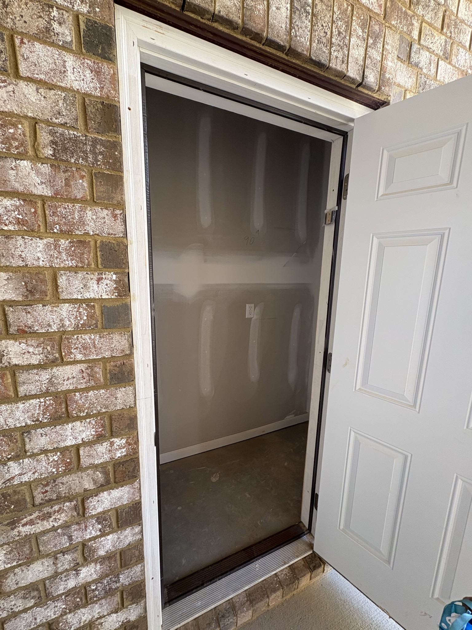 110 Ace Ave Property Photo 11