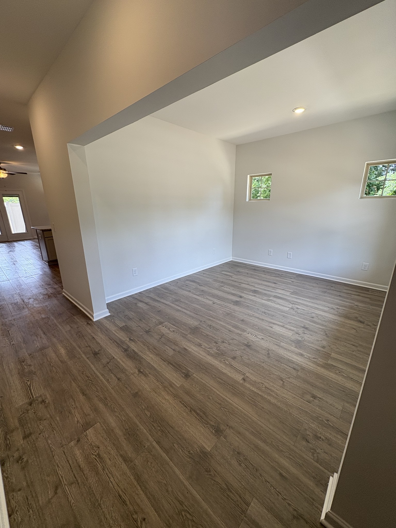 140 Ace Ave Property Photo 3