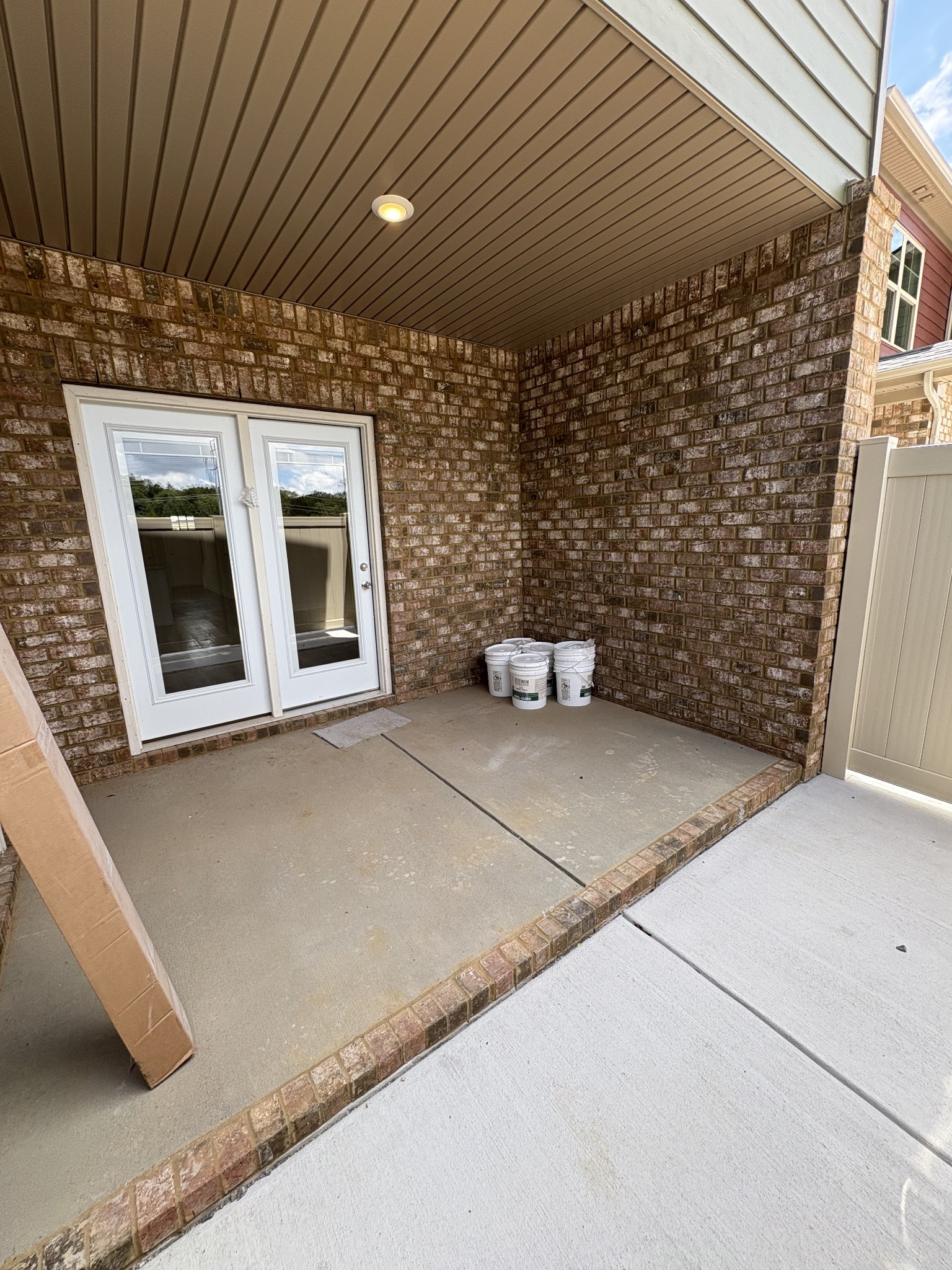 140 Ace Ave Property Photo 10
