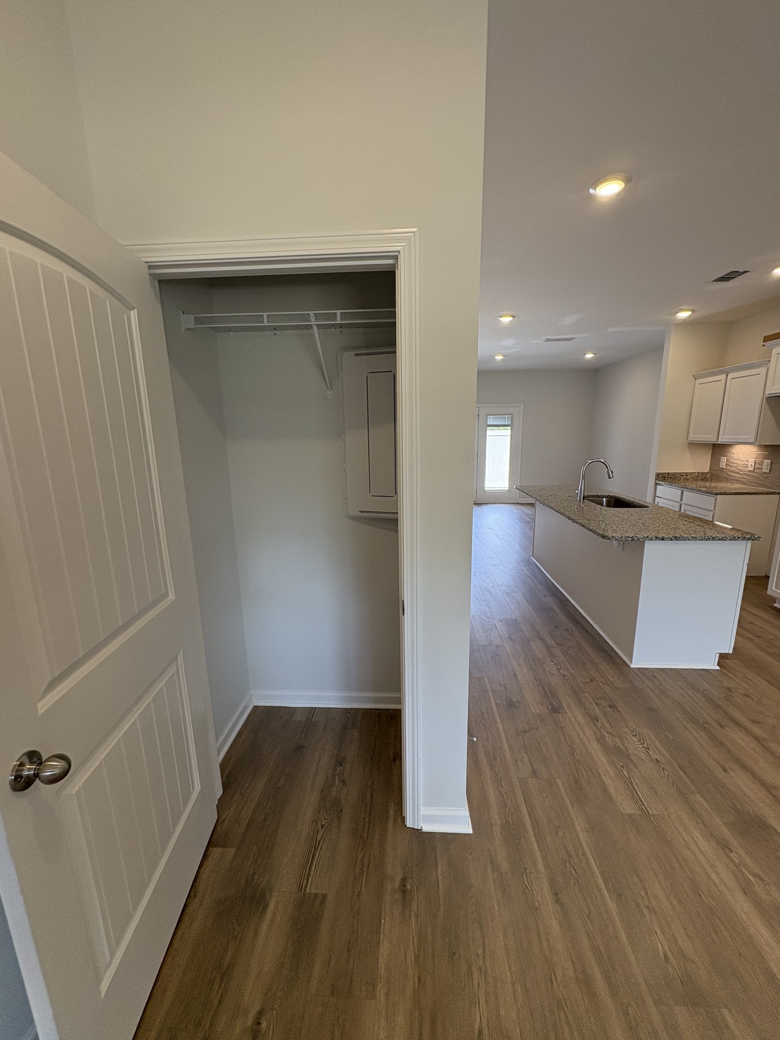 120 Ace Ave Property Photo 5