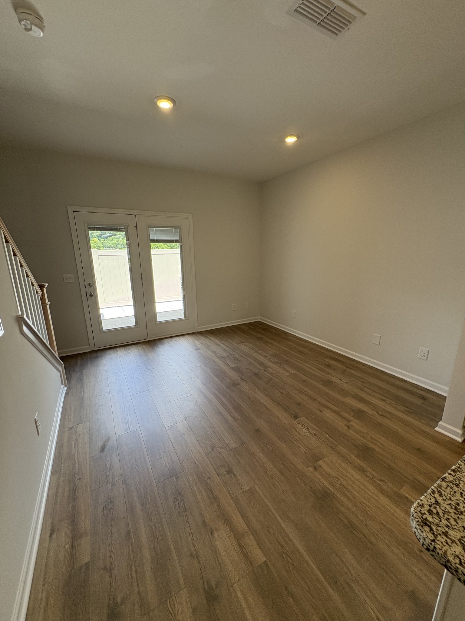 120 Ace Ave Property Photo 11