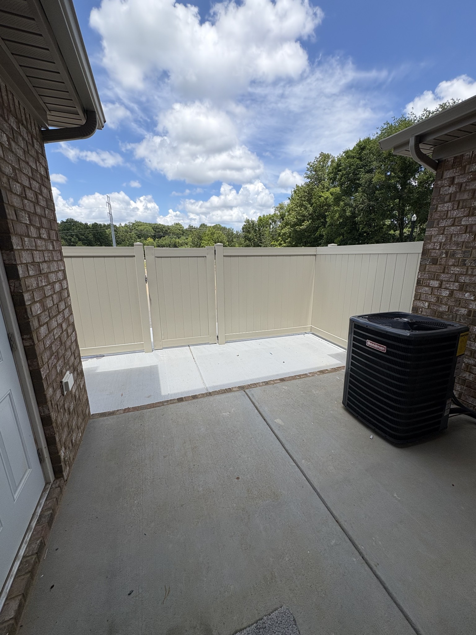120 Ace Ave Property Photo 14