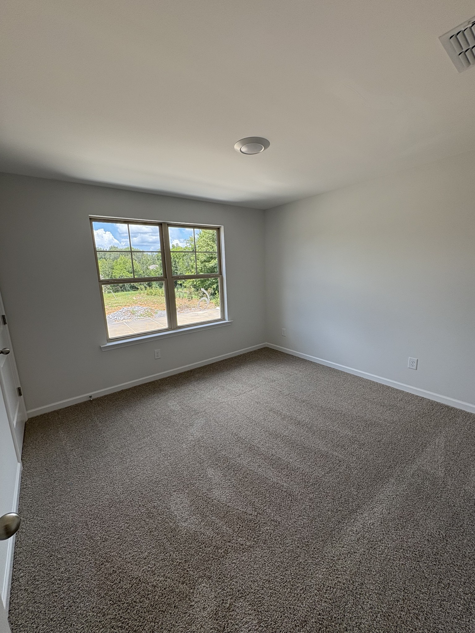 120 Ace Ave Property Photo 24