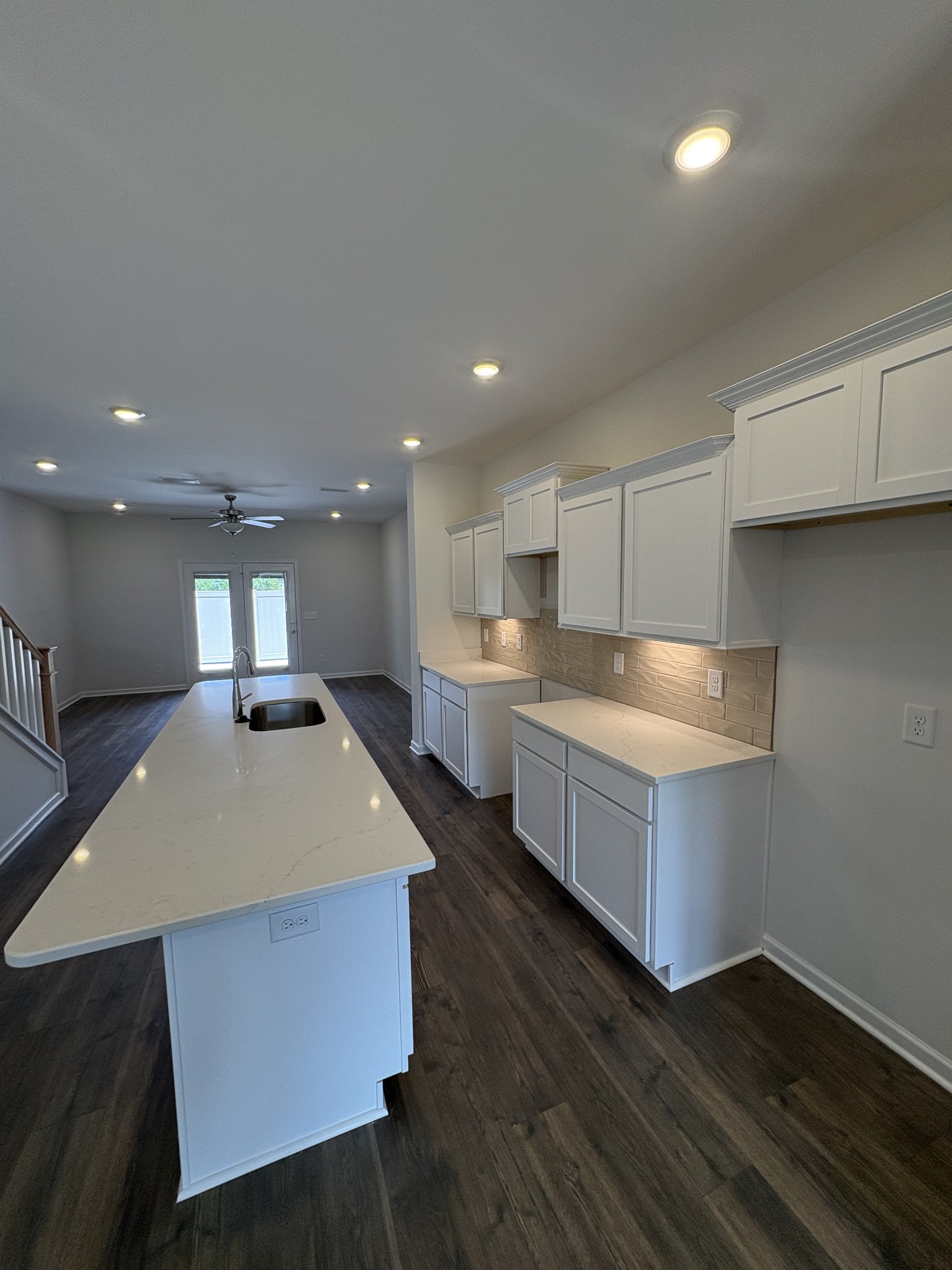 130 Ace Ave Property Photo 6