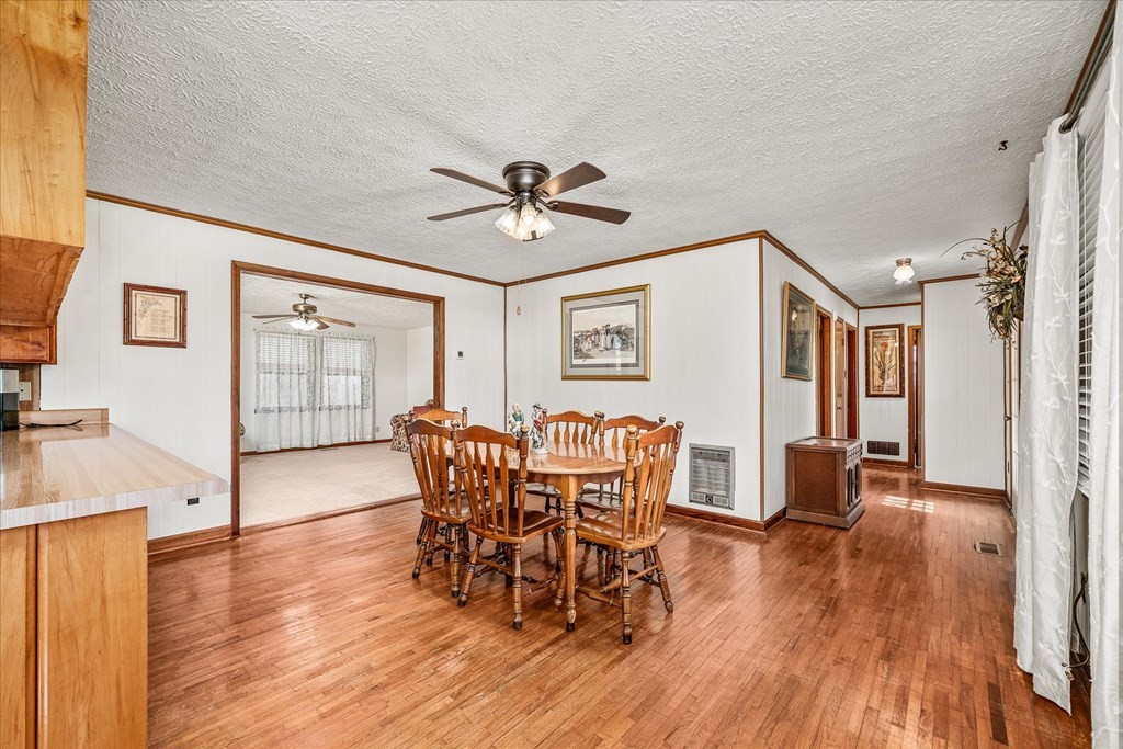 615 Lemont And Yates Mountain Rd Property Photo 3