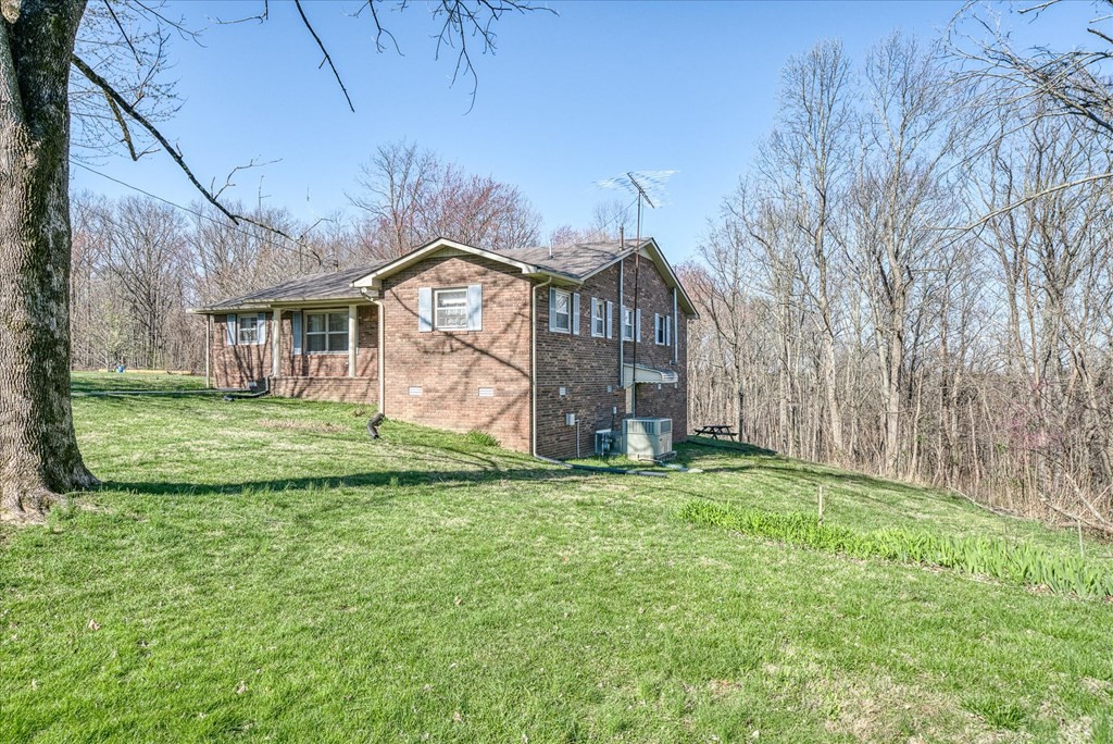 615 Lemont And Yates Mountain Rd Property Photo 32