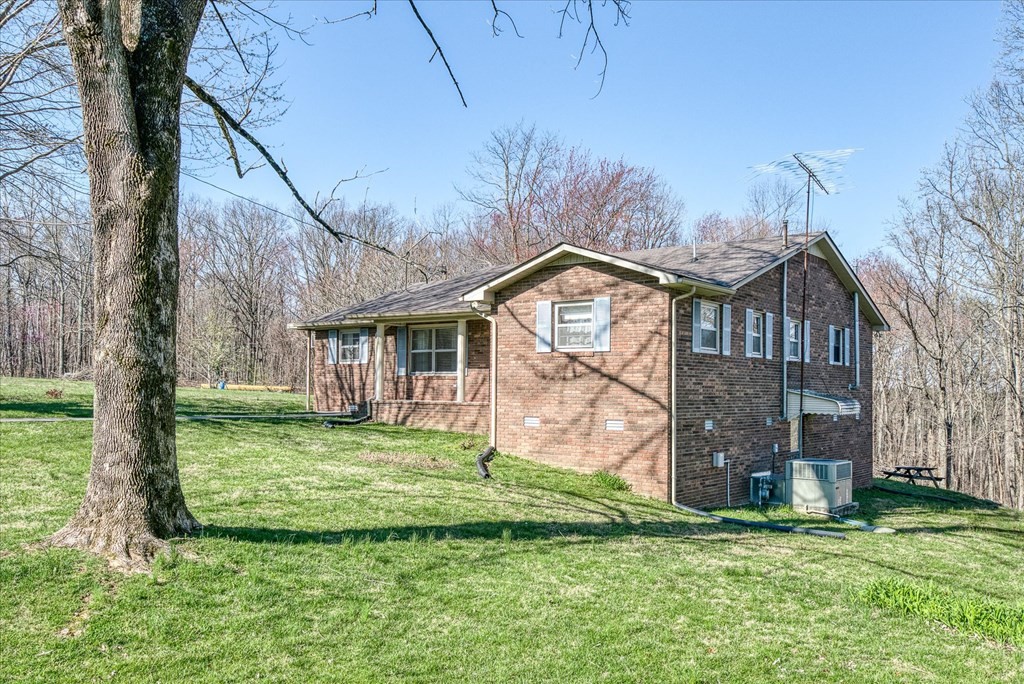 615 Lemont And Yates Mountain Rd Property Photo 33