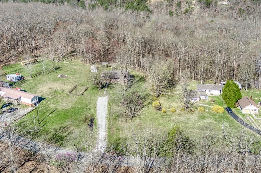 615 Lemont And Yates Mountain Rd Property Photo 38