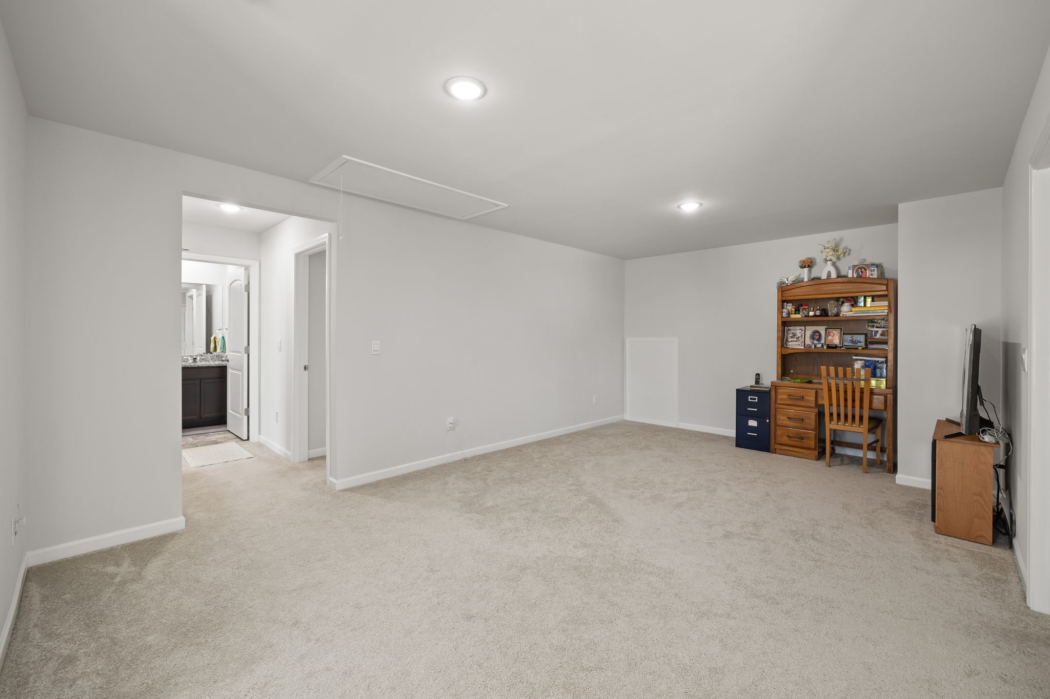 301 Oliver Way Property Photo 25