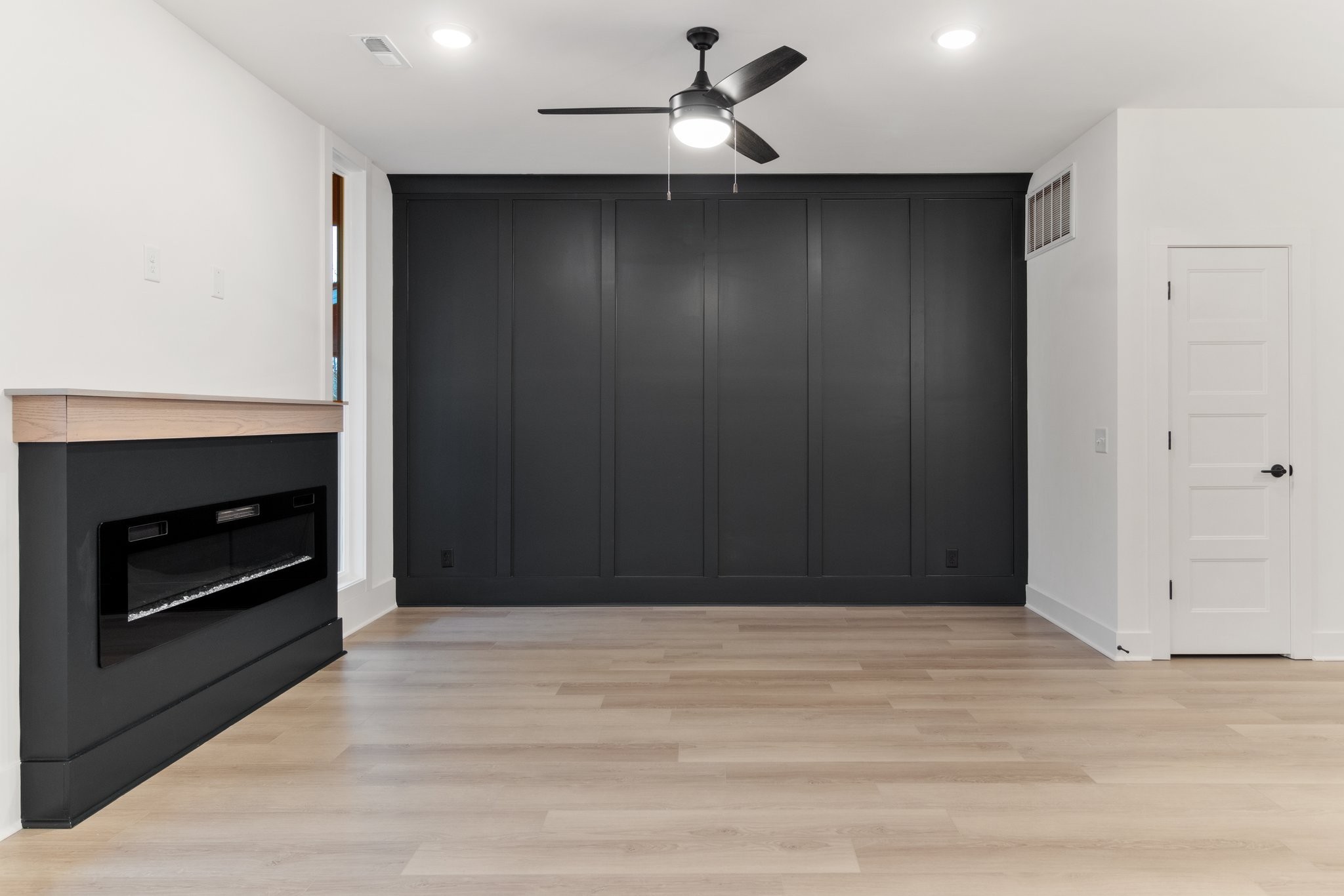 9 Holland Park West Property Photo 8
