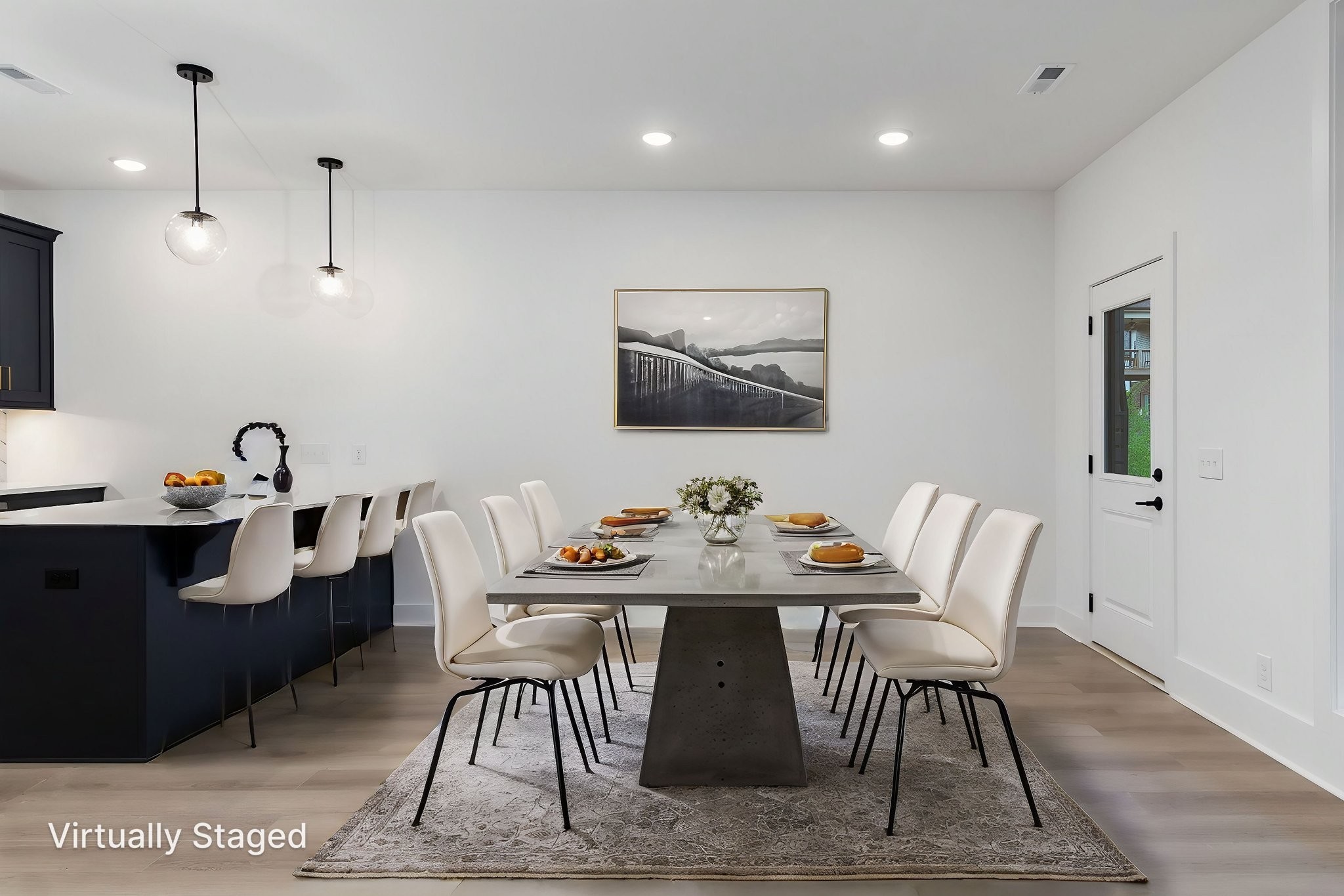 9 Holland Park West Property Photo 12