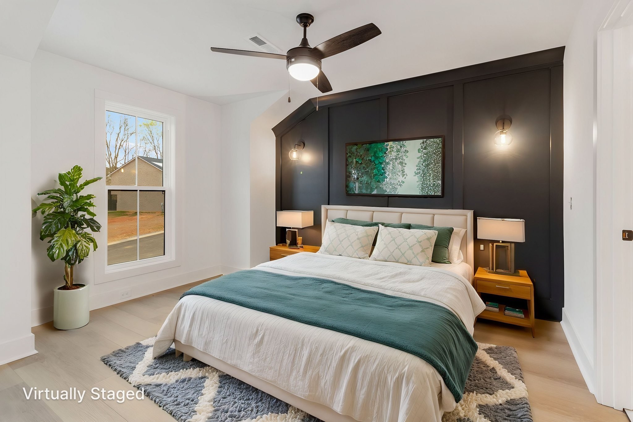 9 Holland Park West Property Photo 18