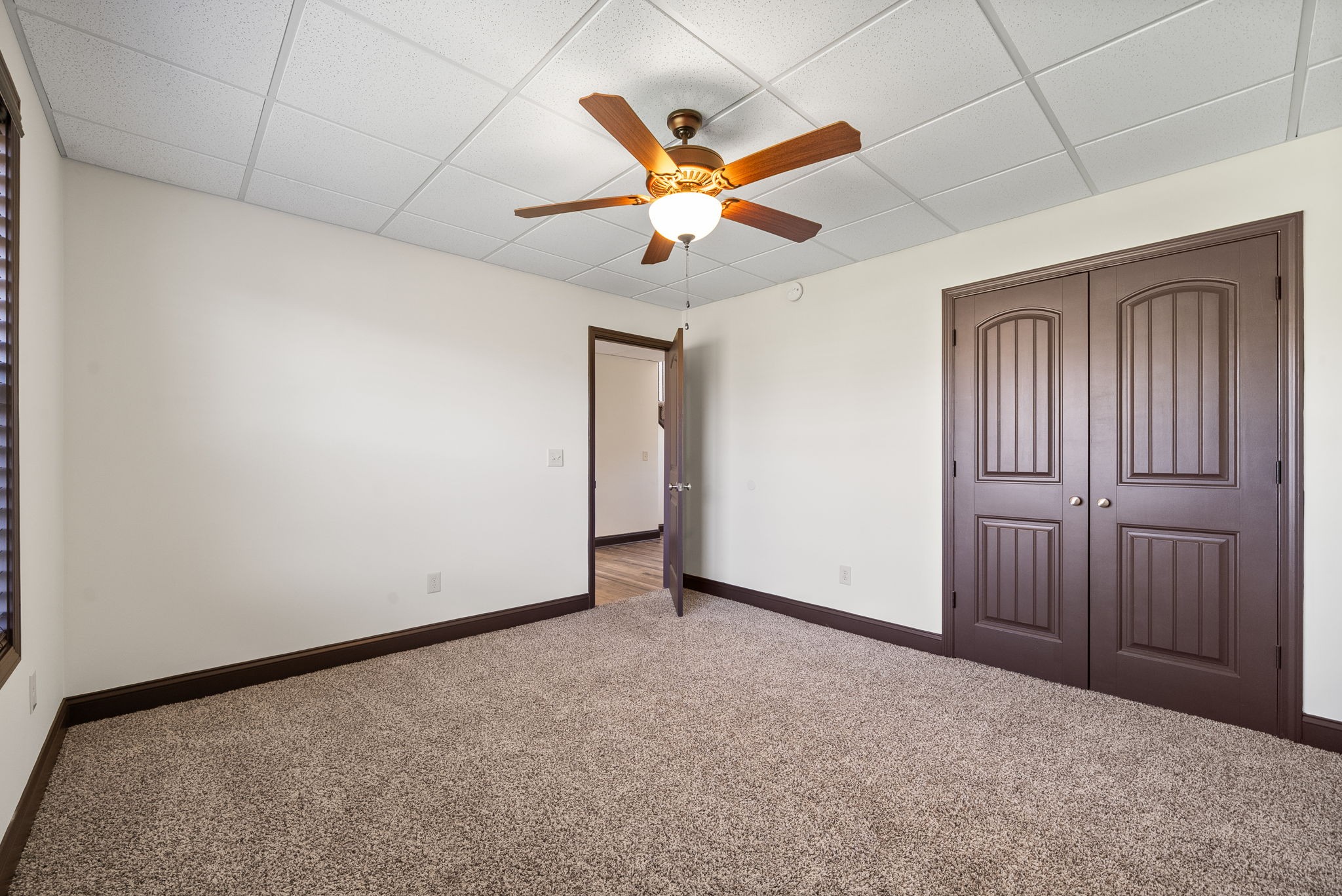 660 Superior Ln Property Photo 18