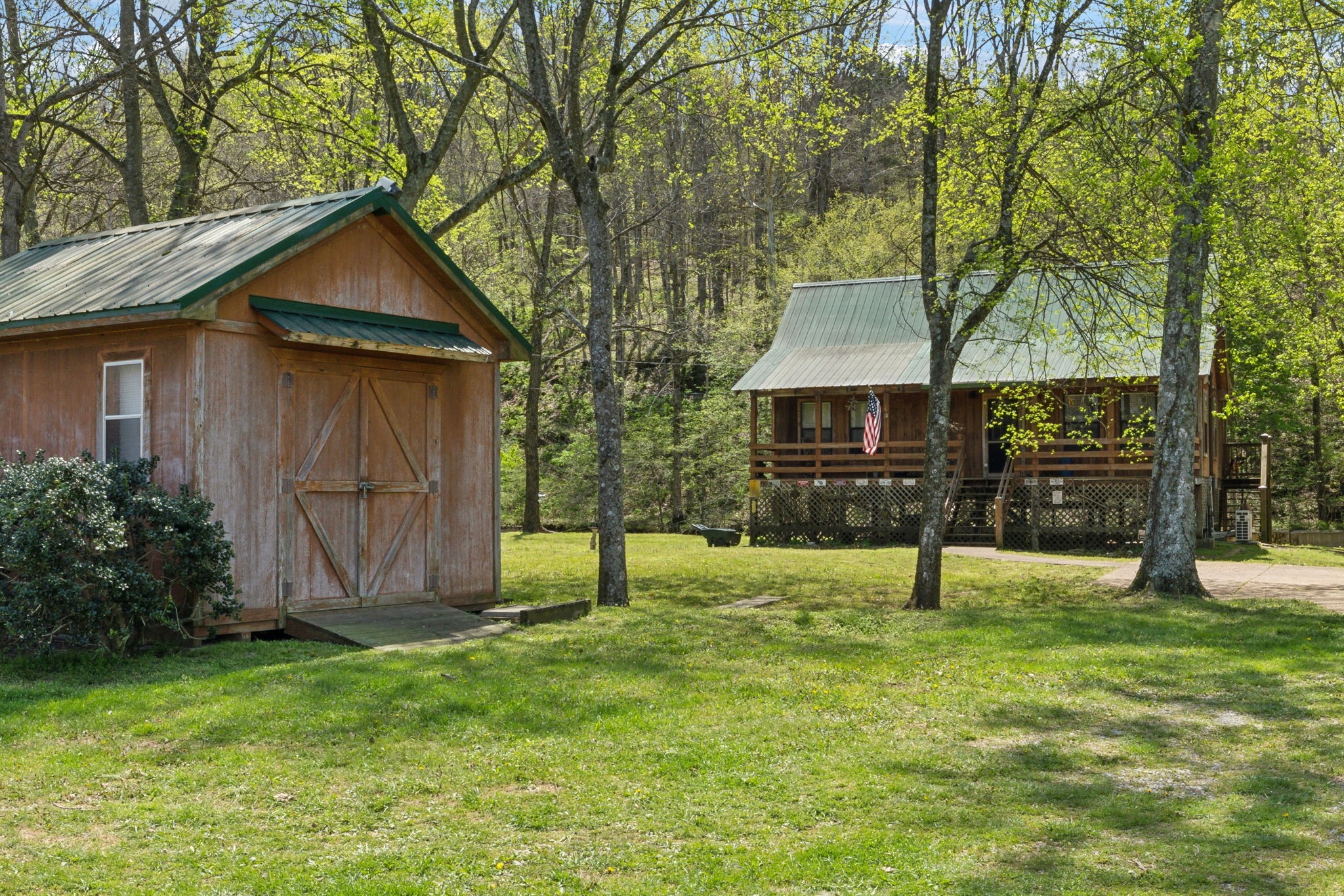2385 W Leatherwood Rd Property Photo 3
