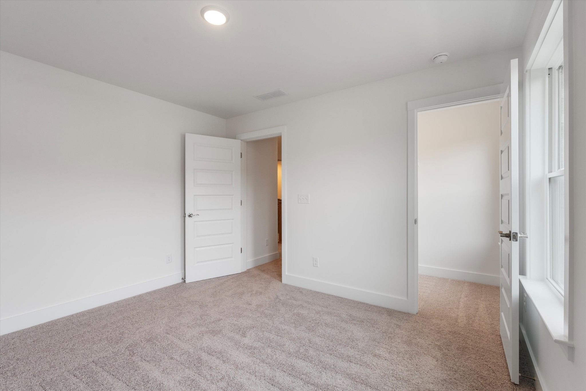 646 Snapdragon Lane Property Photo 42