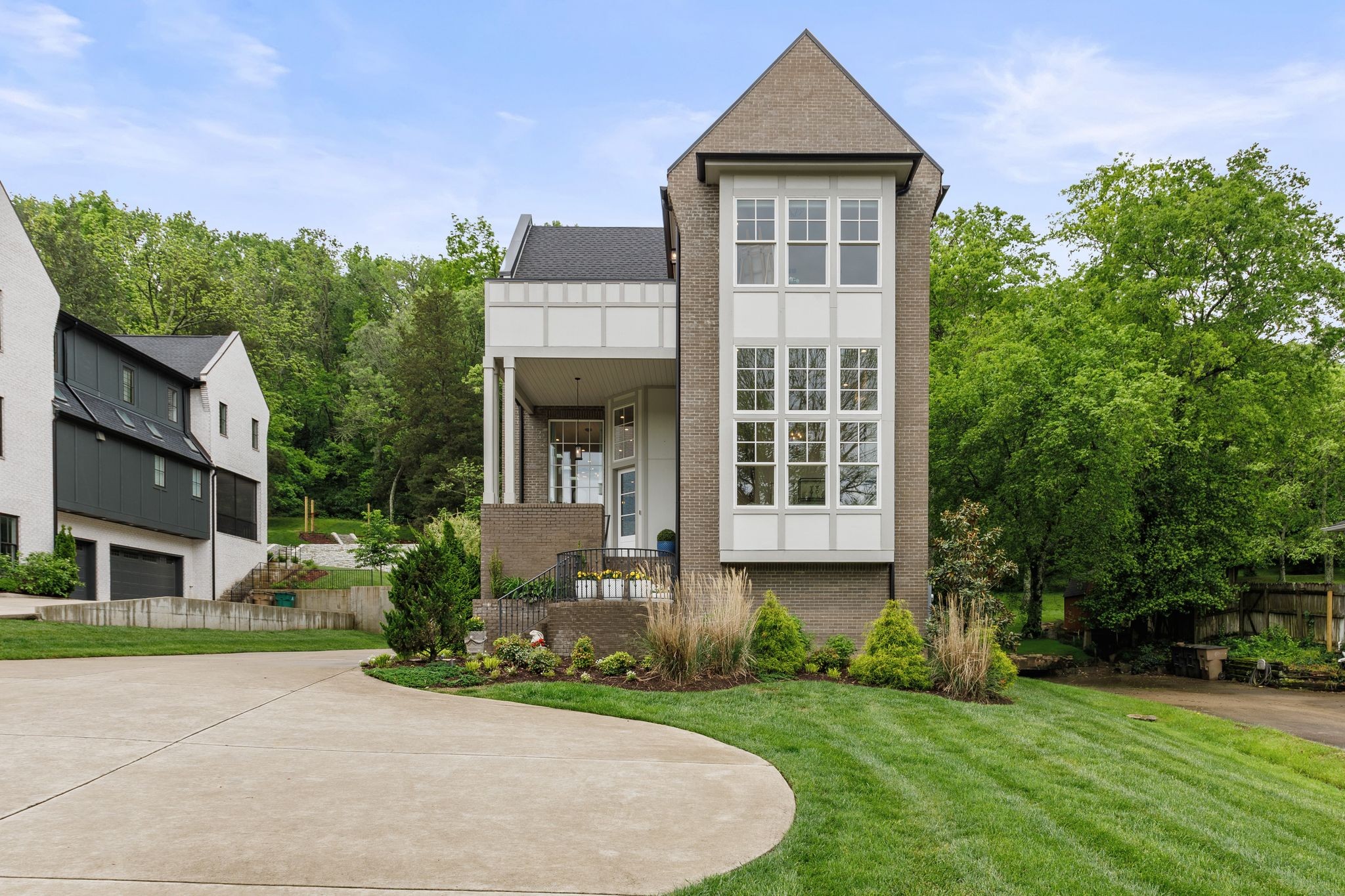 113 Cheekwood Ter Property Photo 2